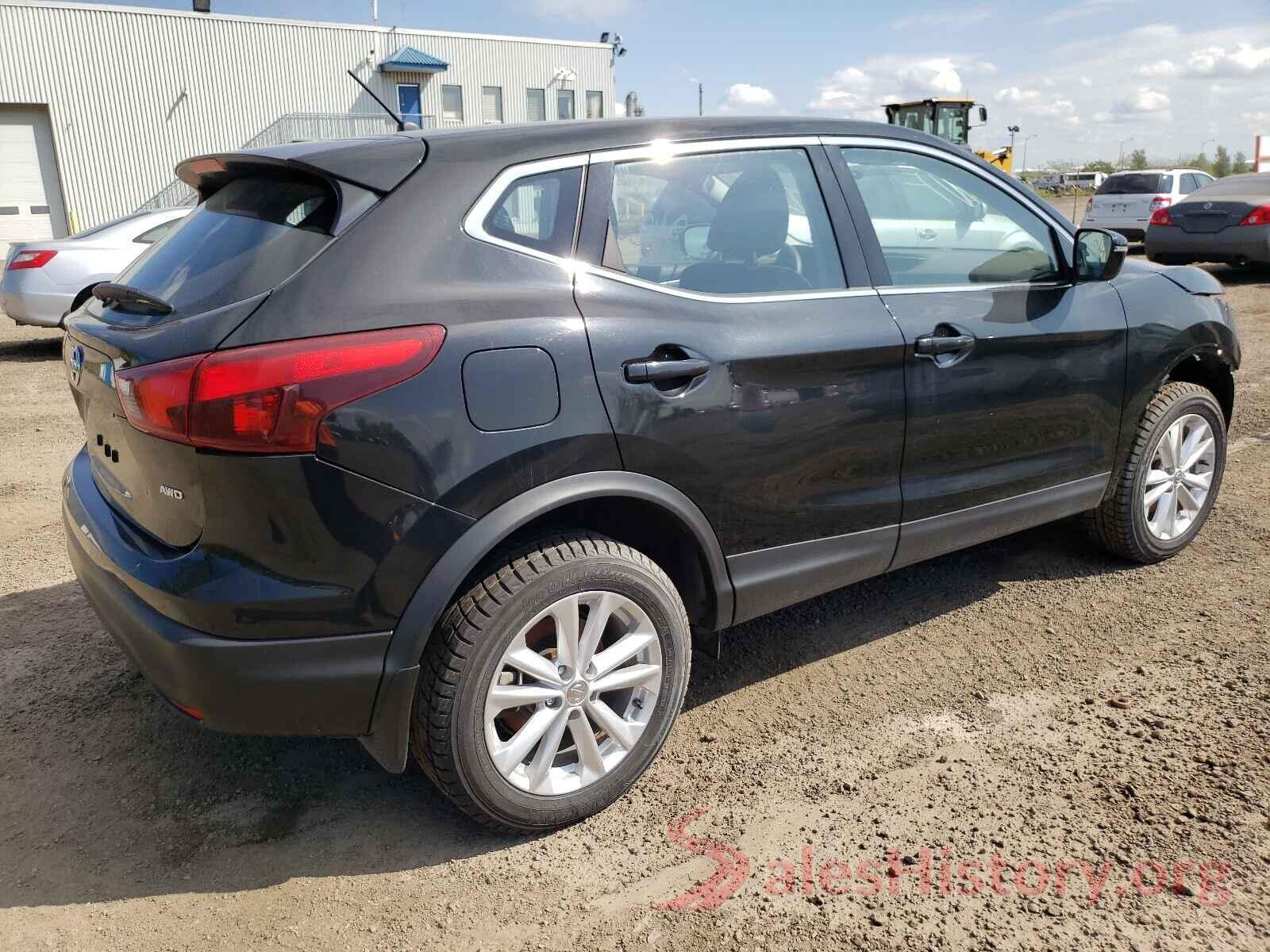 JN1BJ1CR3JW264417 2018 NISSAN ROGUE