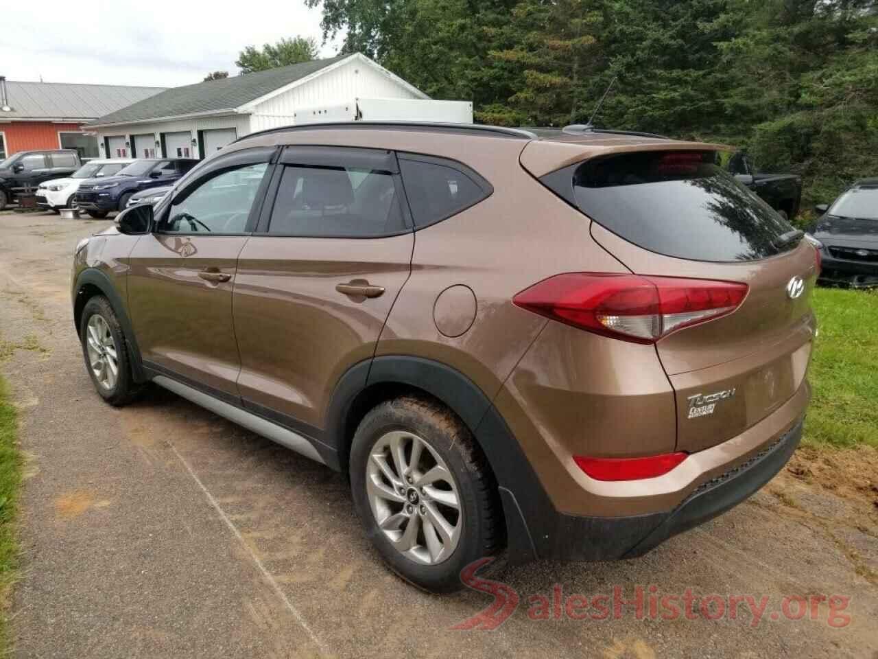 KM8J3CA42HU299618 2017 HYUNDAI TUCSON