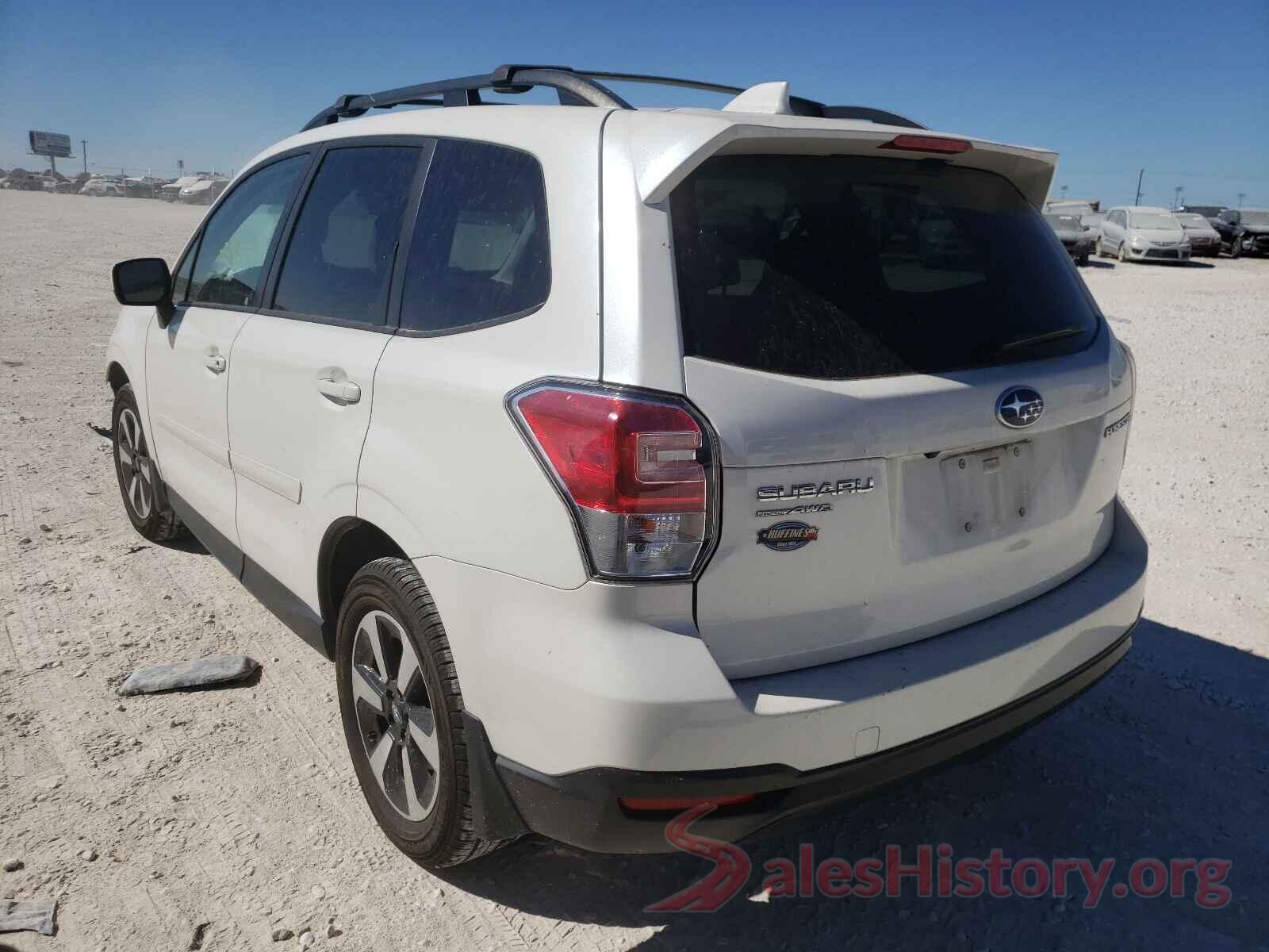 JF2SJAGC8JH555617 2018 SUBARU FORESTER