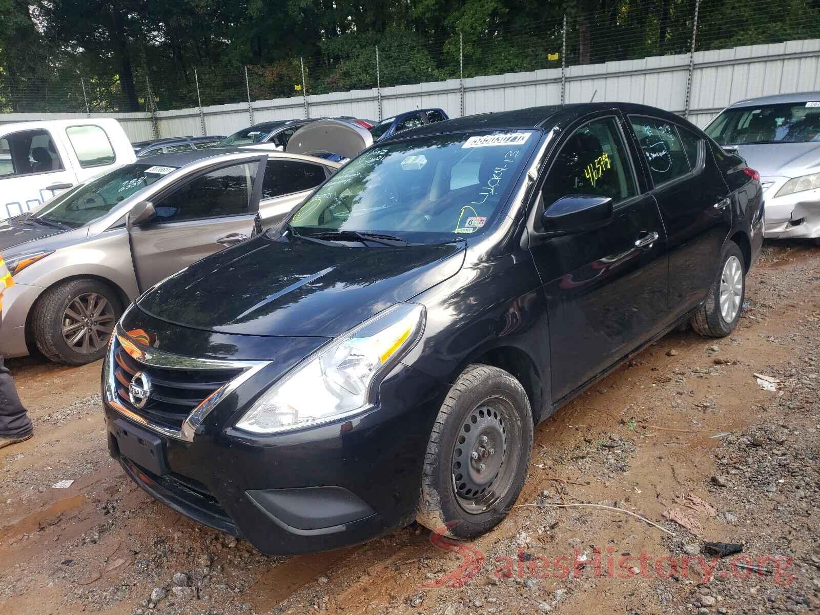 3N1CN7AP0KL862775 2019 NISSAN VERSA