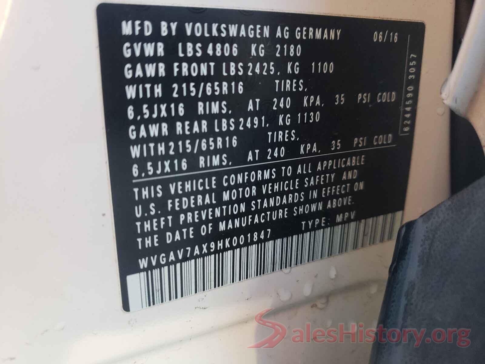 WVGAV7AX9HK001847 2017 VOLKSWAGEN TIGUAN