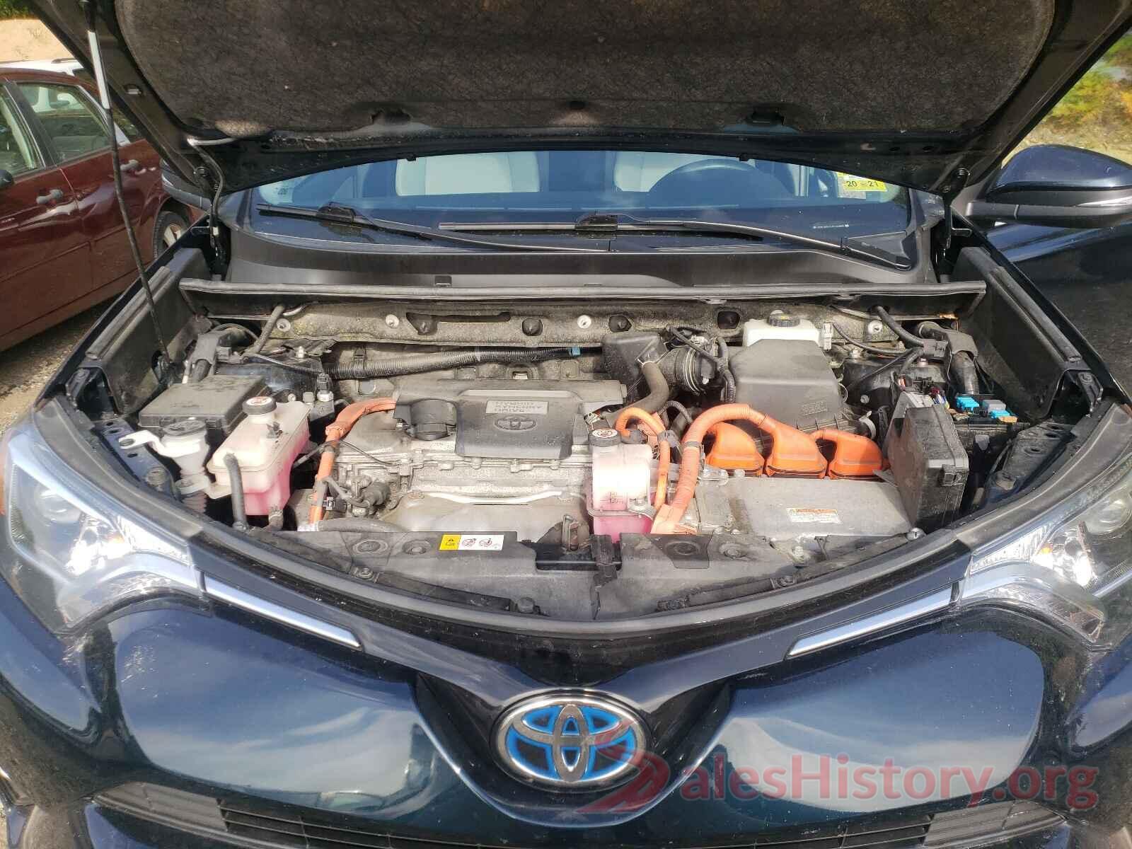 JTMRJREV1HD130953 2017 TOYOTA RAV4