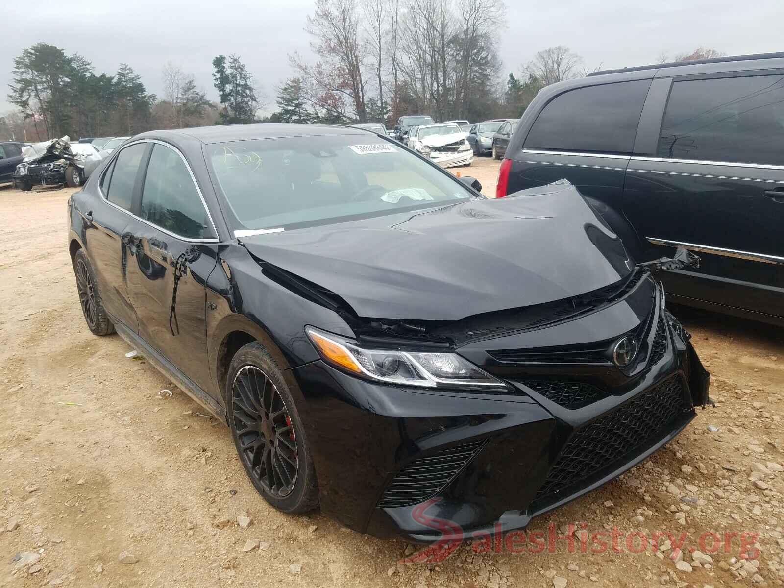 4T1B11HK3JU145511 2018 TOYOTA CAMRY