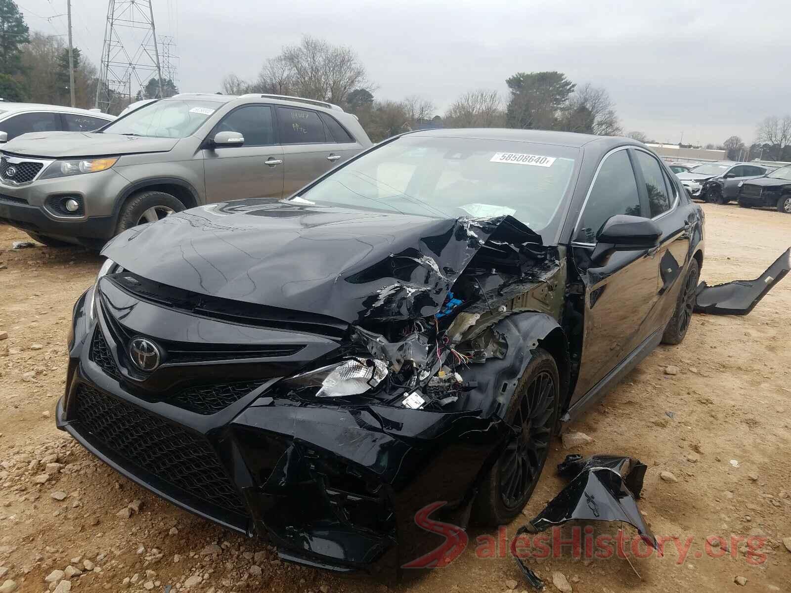 4T1B11HK3JU145511 2018 TOYOTA CAMRY