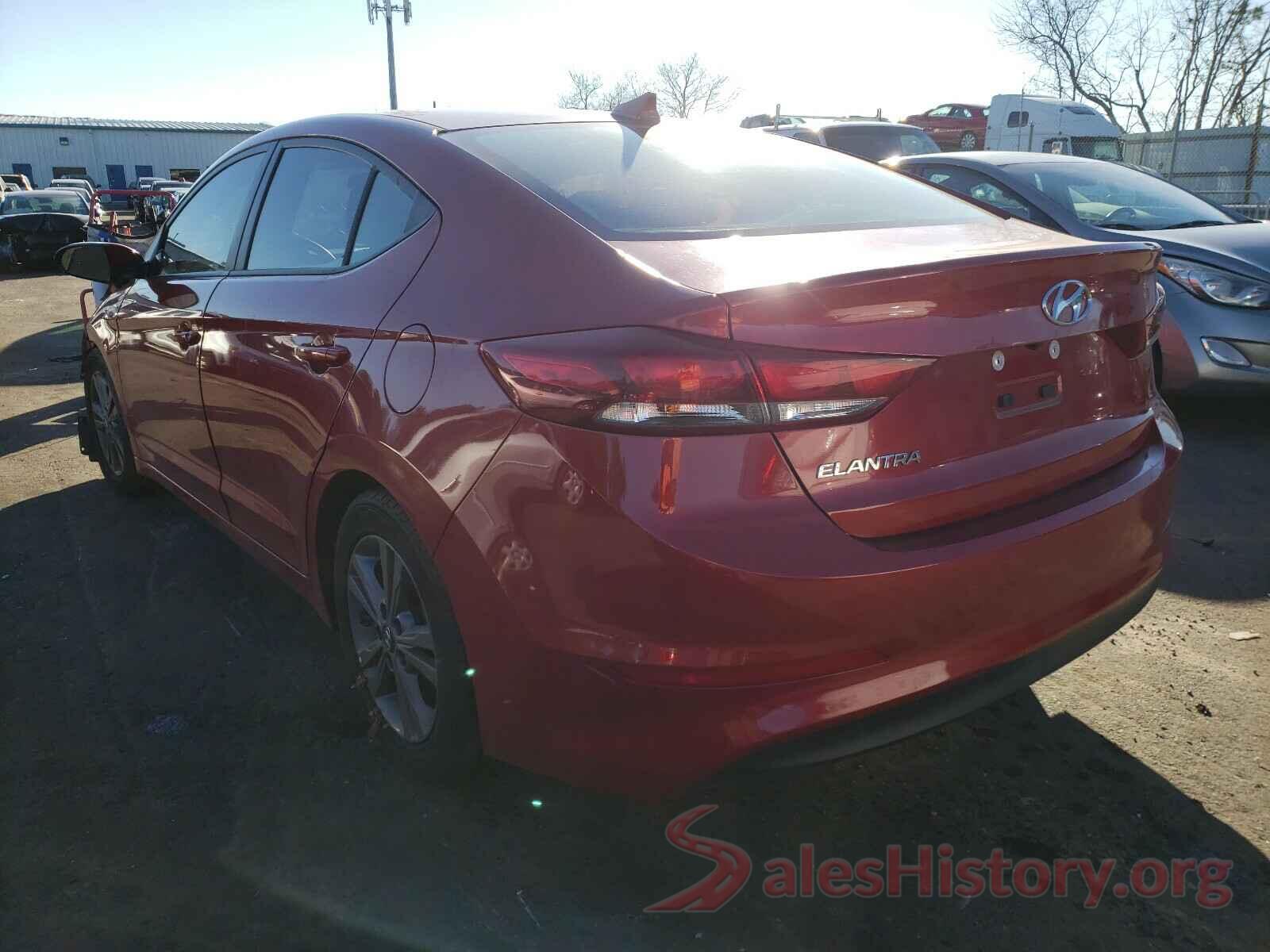 5NPD84LF1JH300104 2018 HYUNDAI ELANTRA