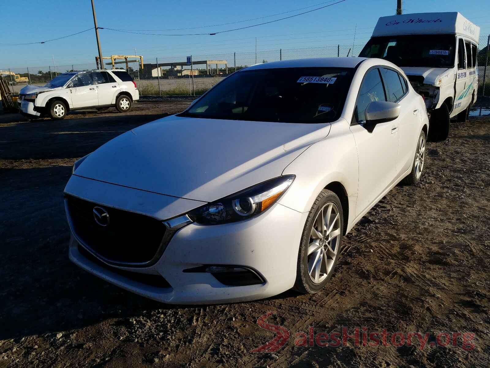 3MZBN1L79HM118305 2017 MAZDA 3