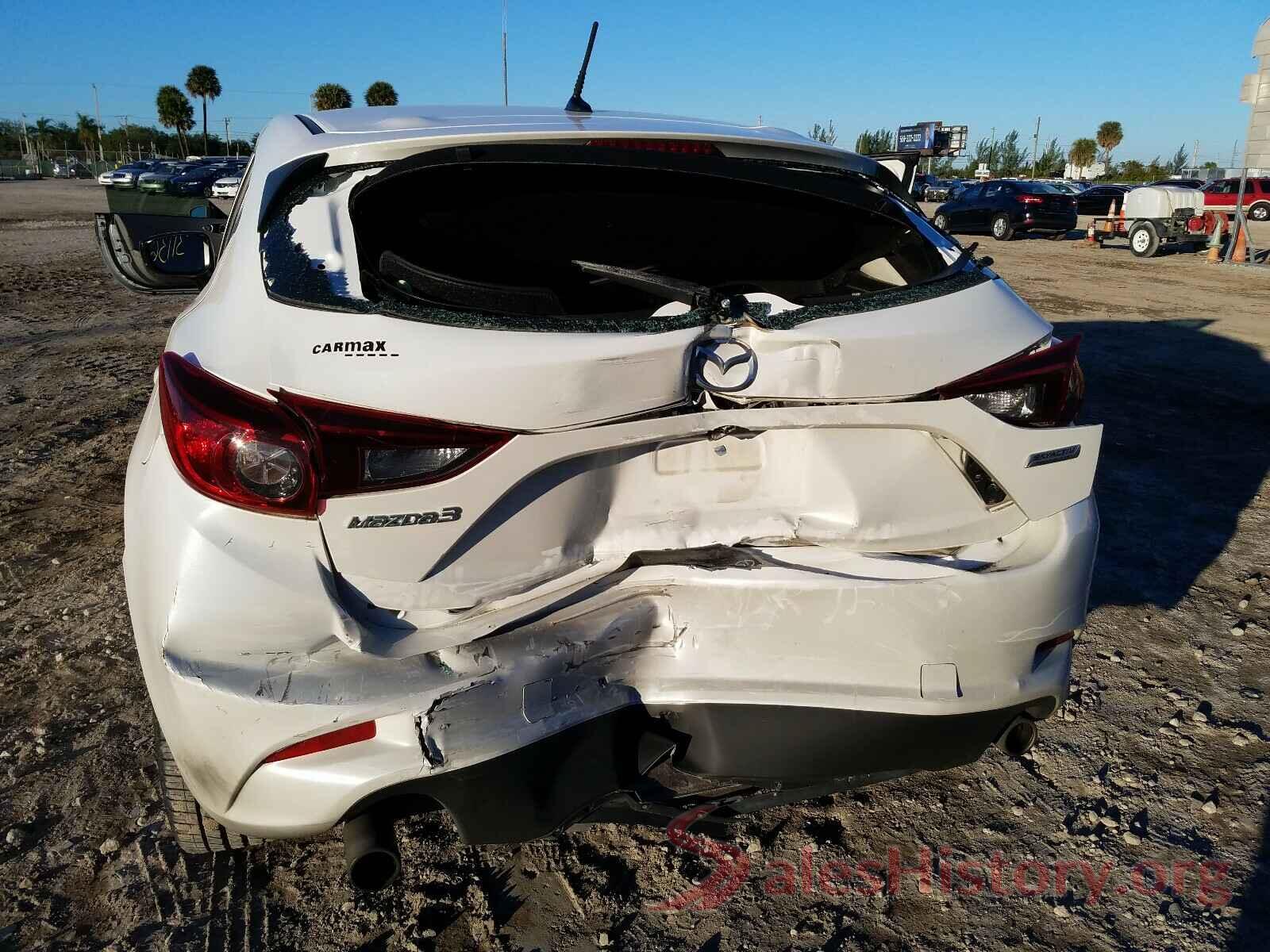 3MZBN1L79HM118305 2017 MAZDA 3