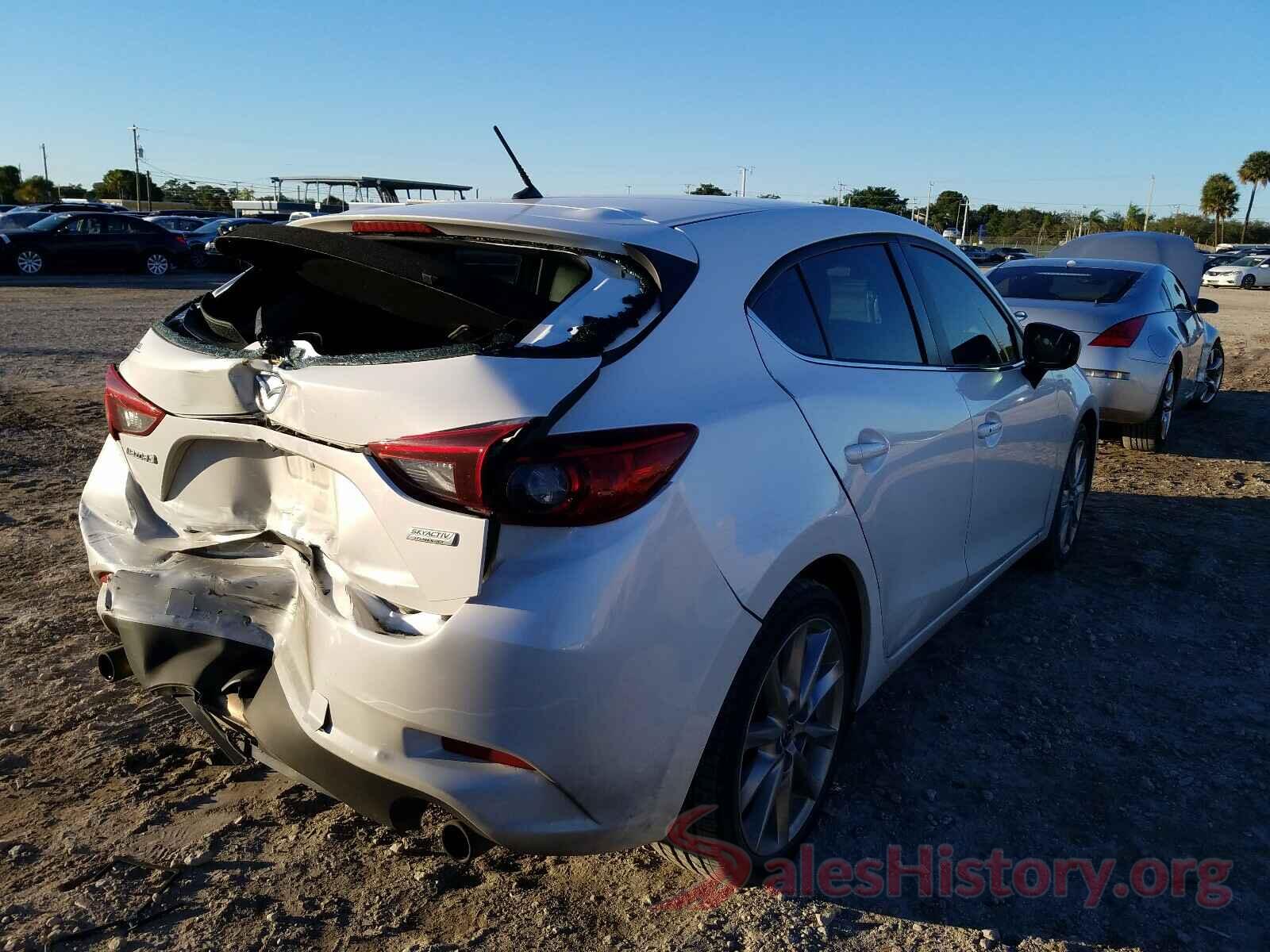 3MZBN1L79HM118305 2017 MAZDA 3