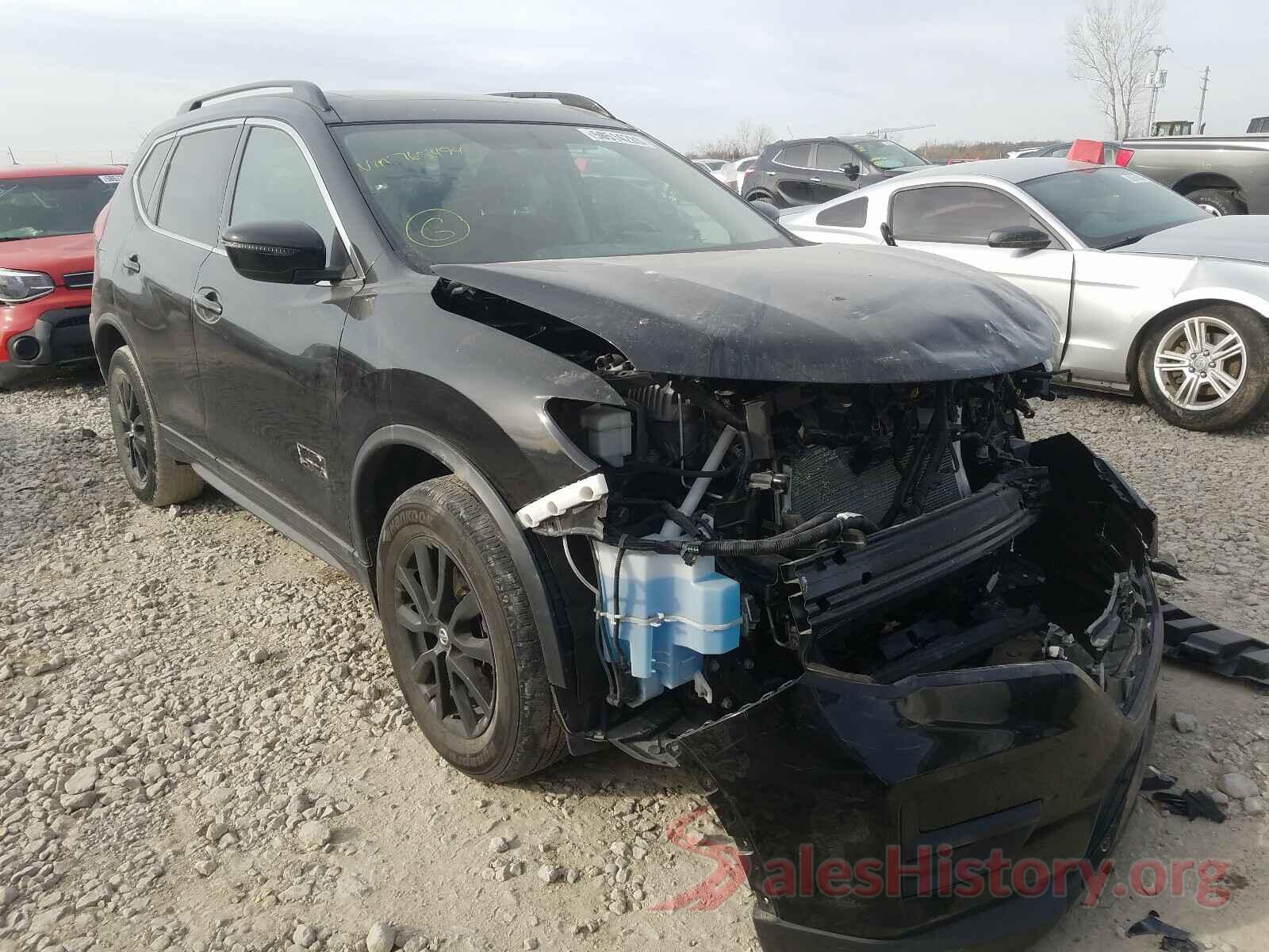 5N1AT2MV1HC765494 2017 NISSAN ROGUE