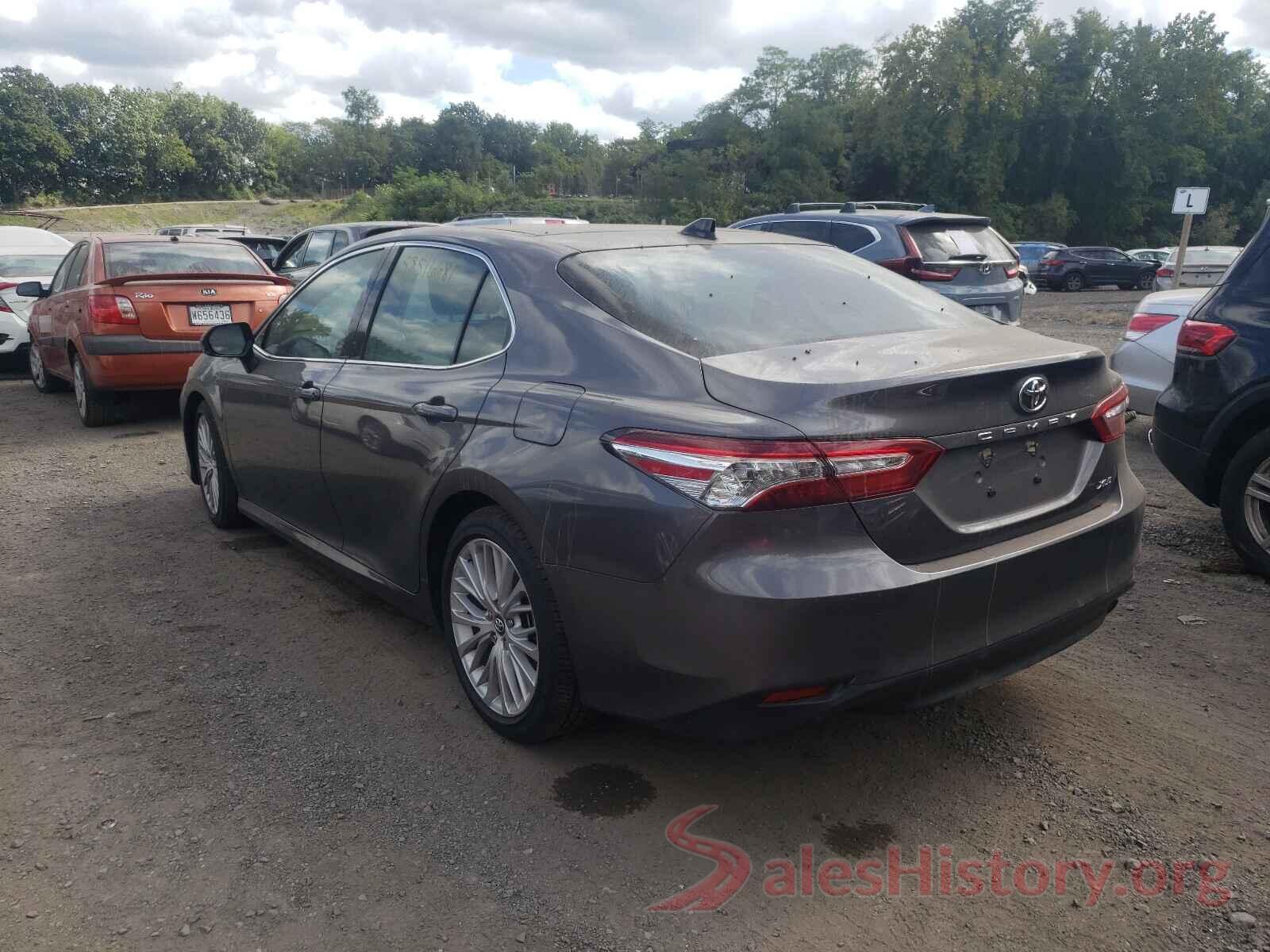 4T1F11AK9LU300819 2020 TOYOTA CAMRY