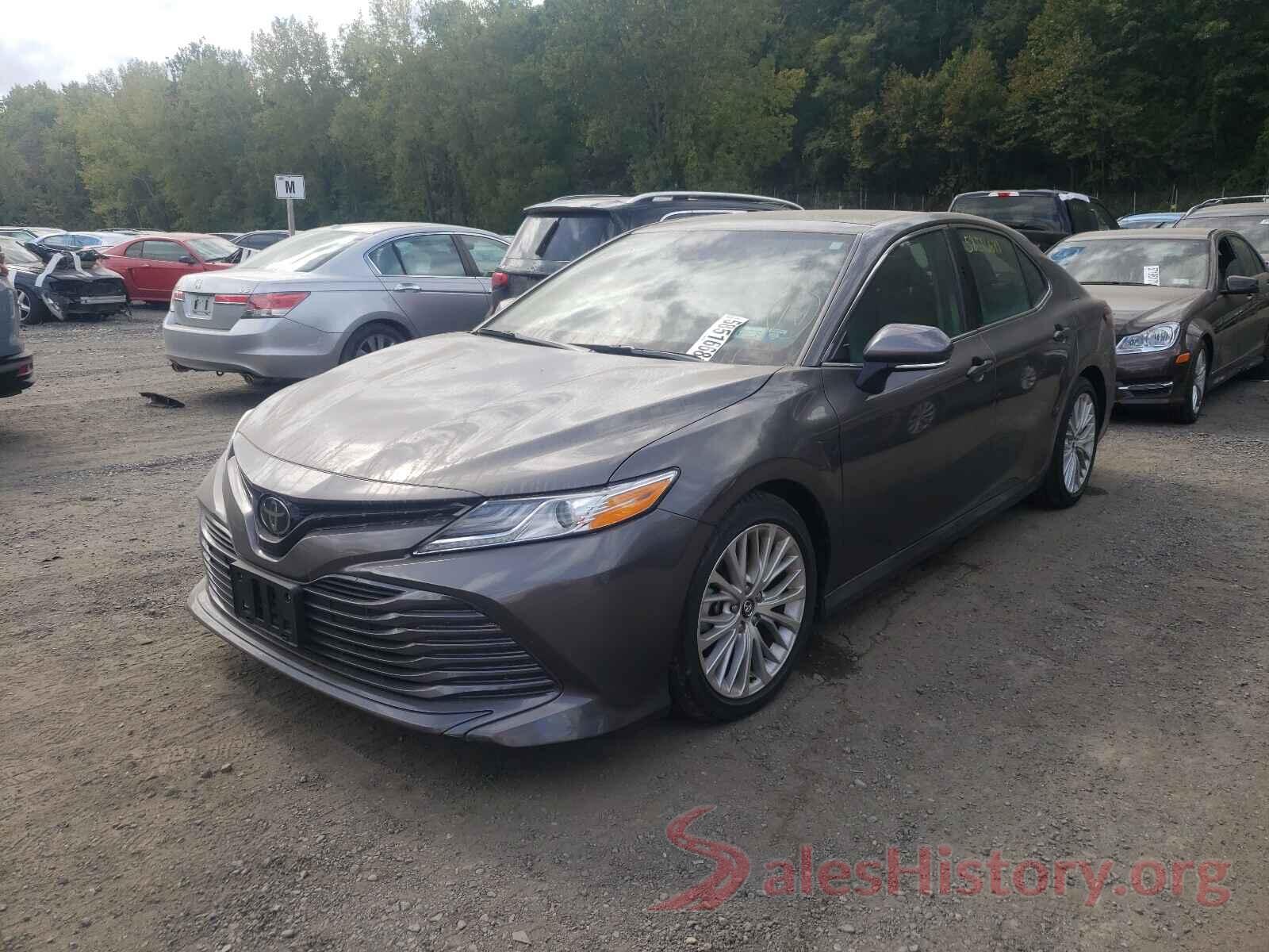 4T1F11AK9LU300819 2020 TOYOTA CAMRY