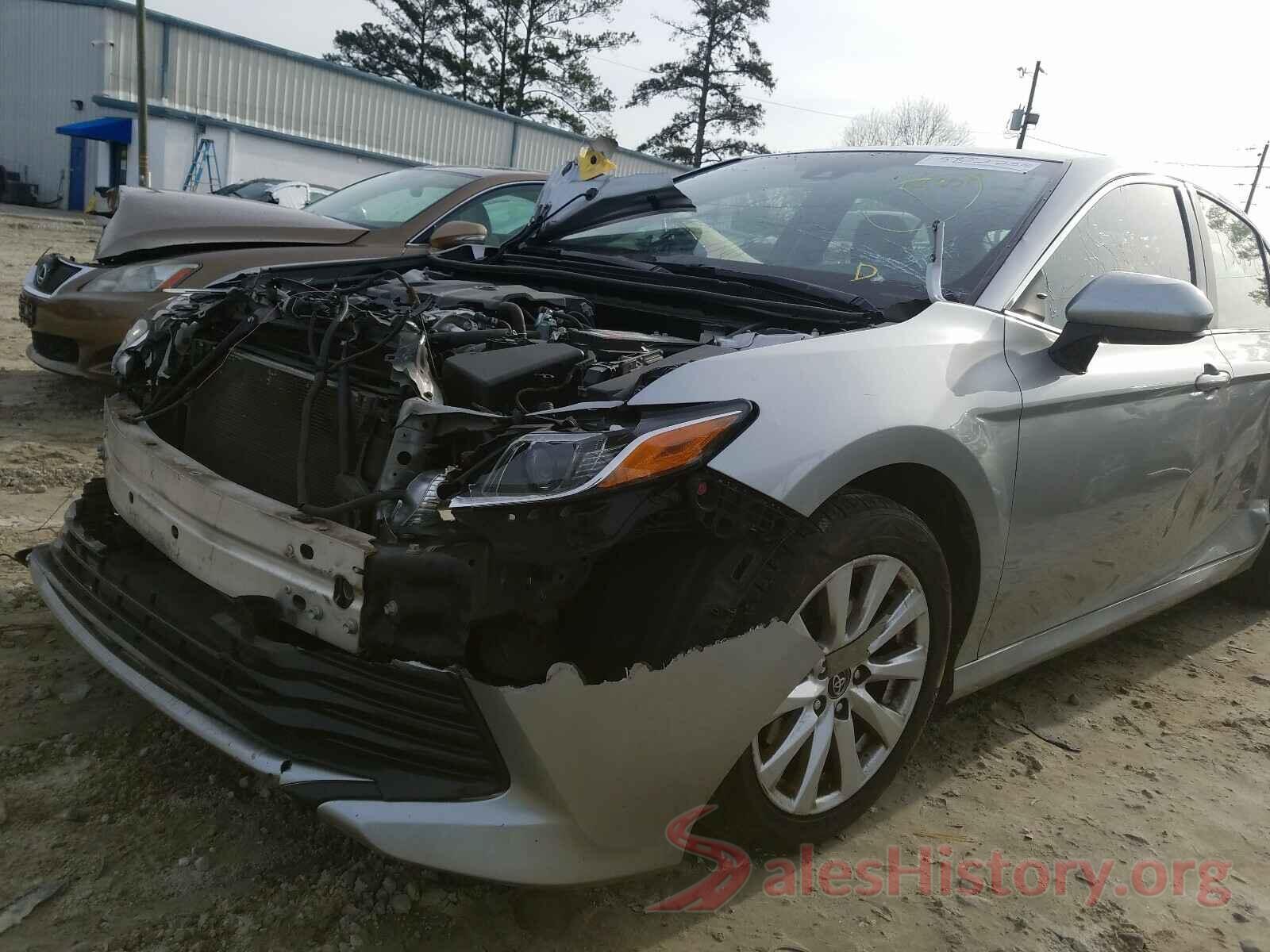 JTNB11HK5J3012593 2018 TOYOTA CAMRY