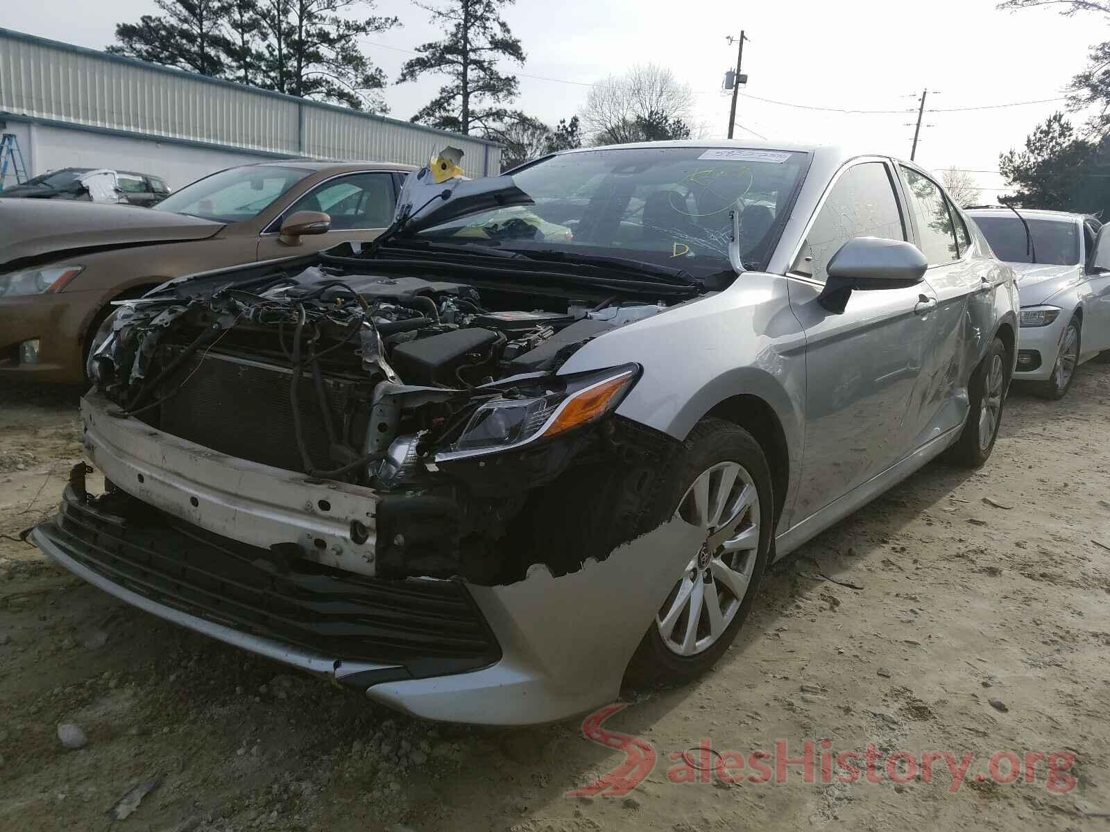 JTNB11HK5J3012593 2018 TOYOTA CAMRY