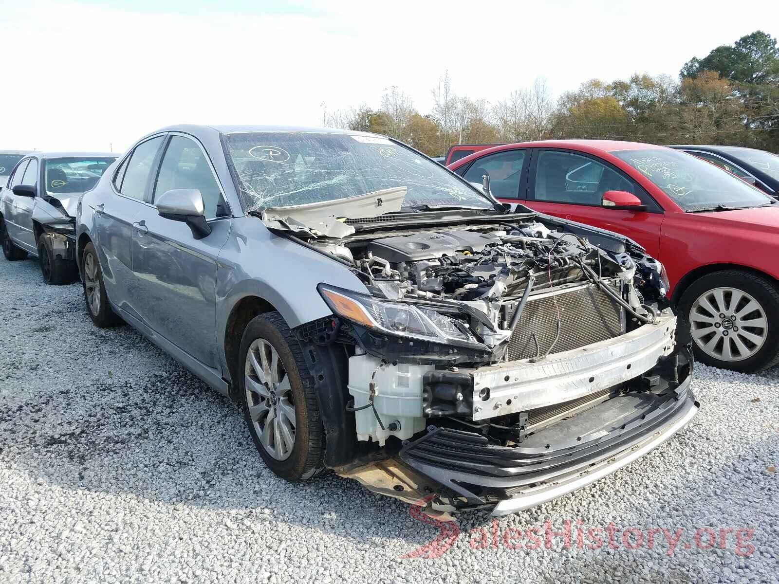 JTNB11HK5J3012593 2018 TOYOTA CAMRY