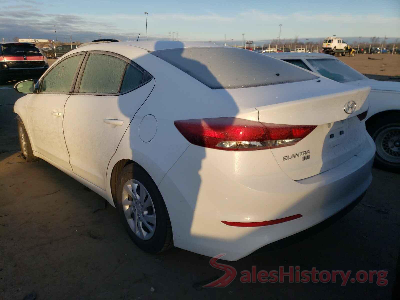 5NPD74LF0JH349443 2018 HYUNDAI ELANTRA