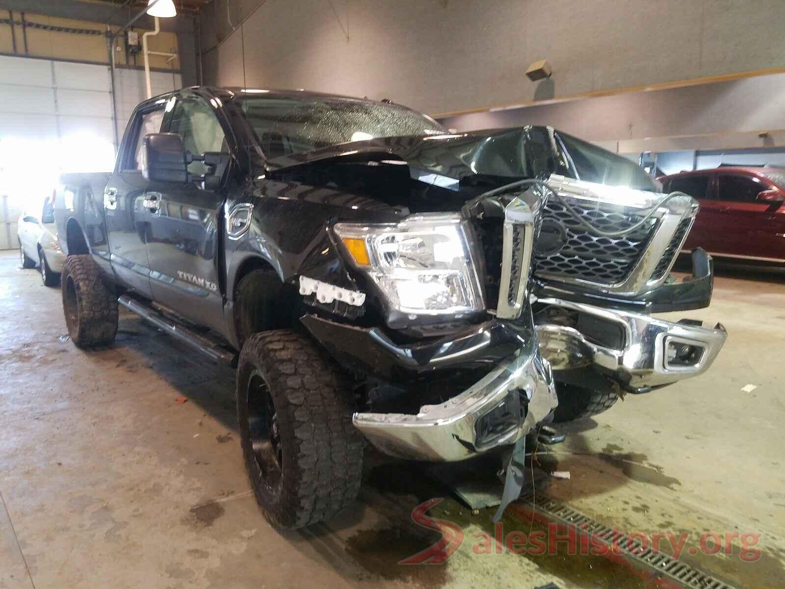 1N6AA1F34JN529042 2018 NISSAN TITAN