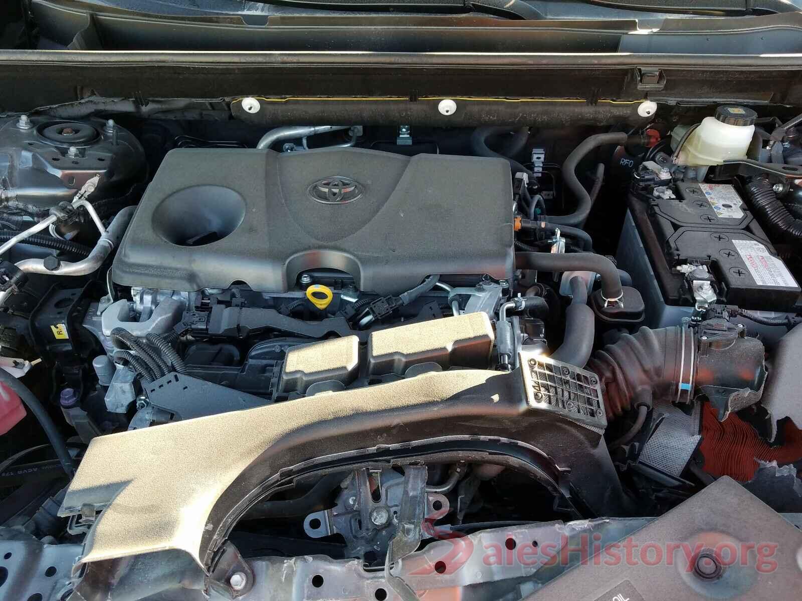 JTMF1RFV6KJ013878 2019 TOYOTA RAV4