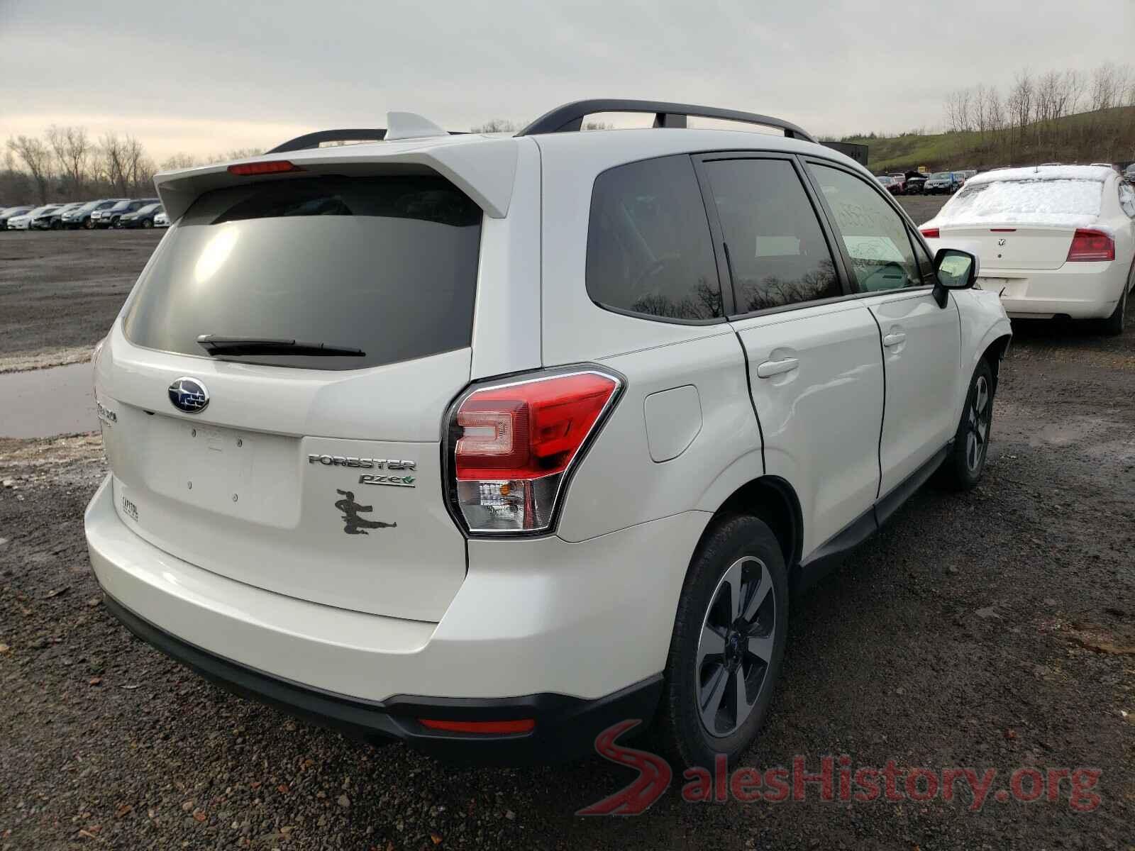 JF2SJAGC3HH537620 2017 SUBARU FORESTER