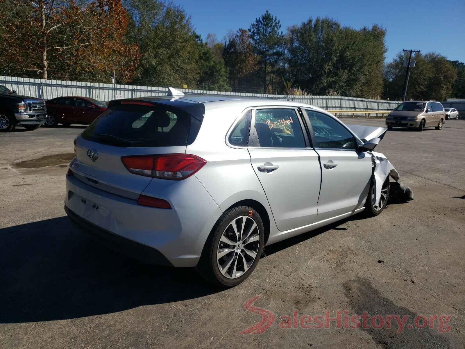 KMHH35LE0JU027865 2018 HYUNDAI ELANTRA