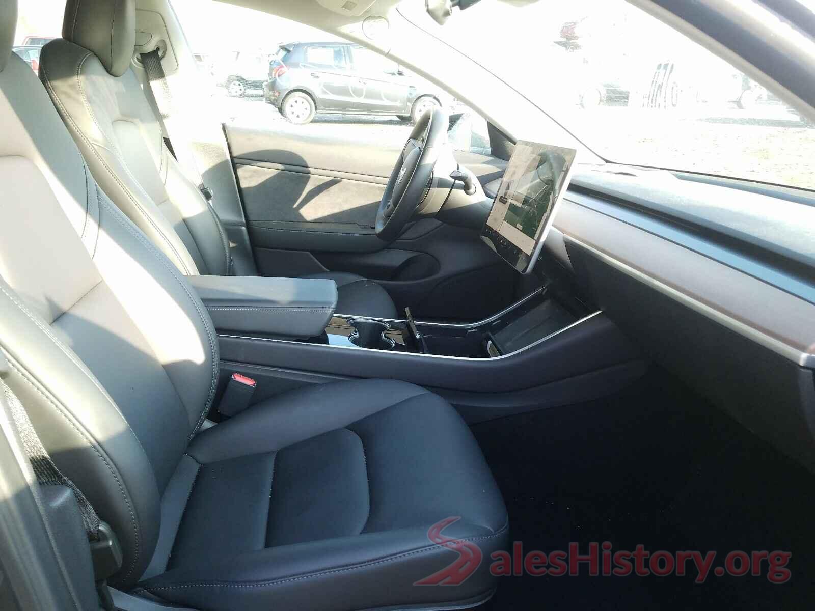 5YJ3E1EBXKF194586 2019 TESLA MODEL 3