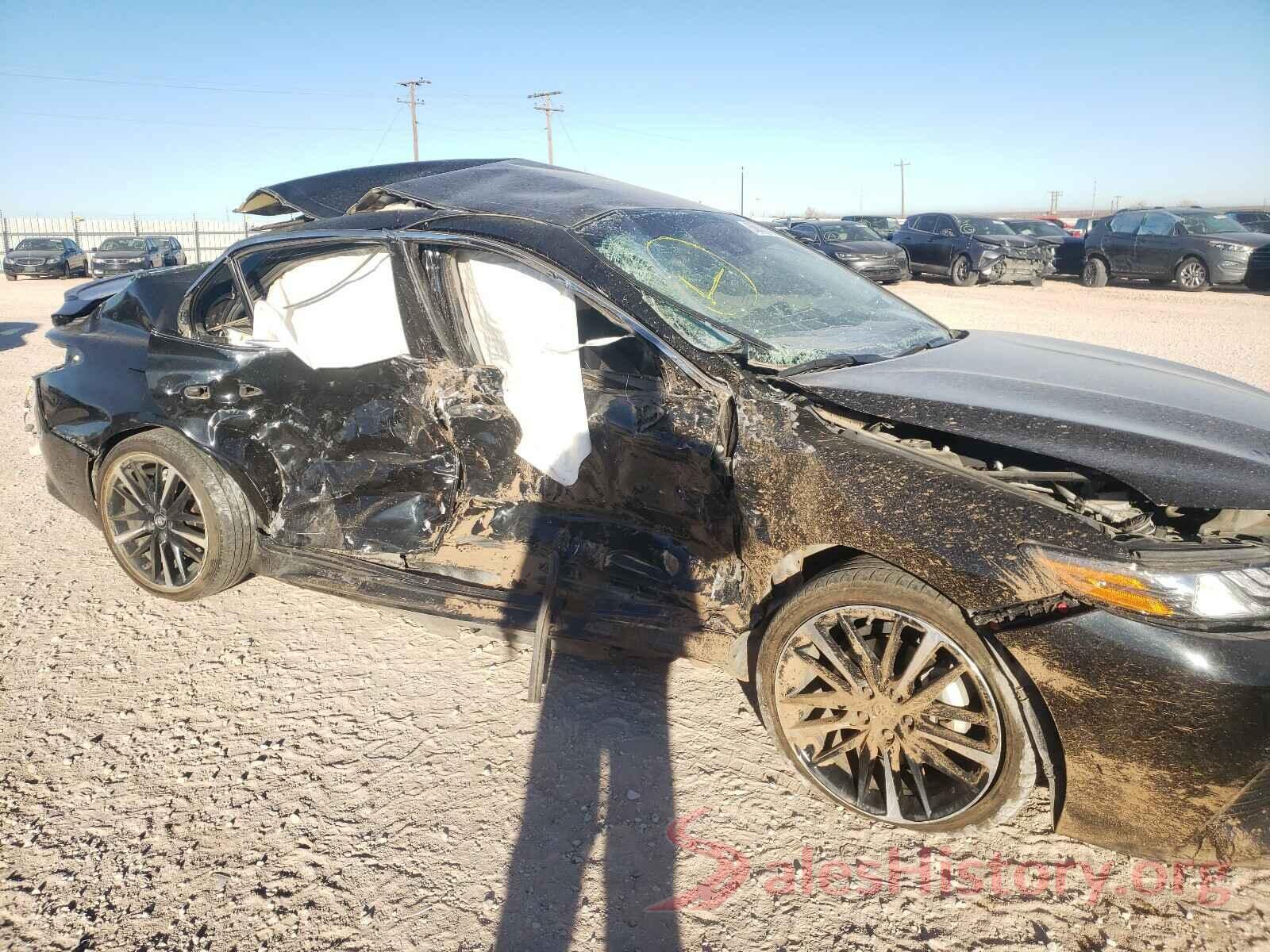 4T1B61HK6JU017863 2018 TOYOTA CAMRY