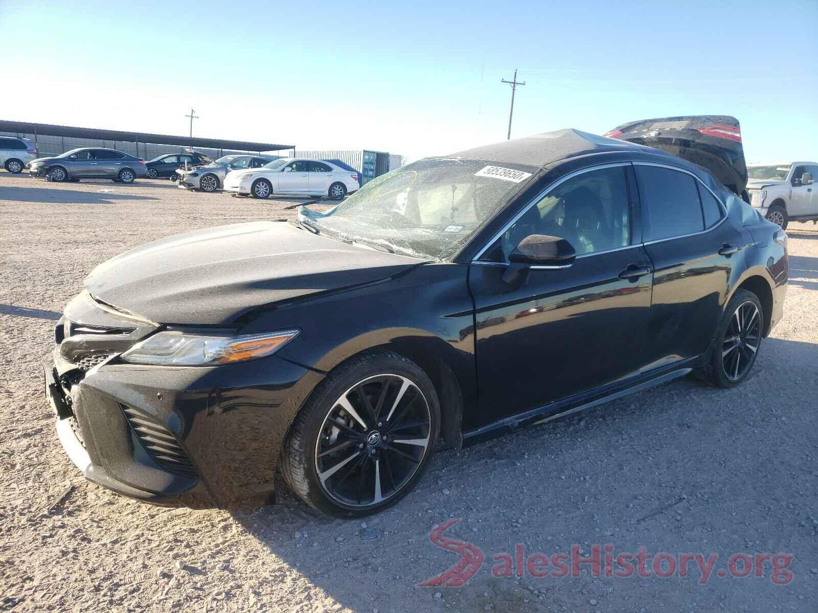 4T1B61HK6JU017863 2018 TOYOTA CAMRY