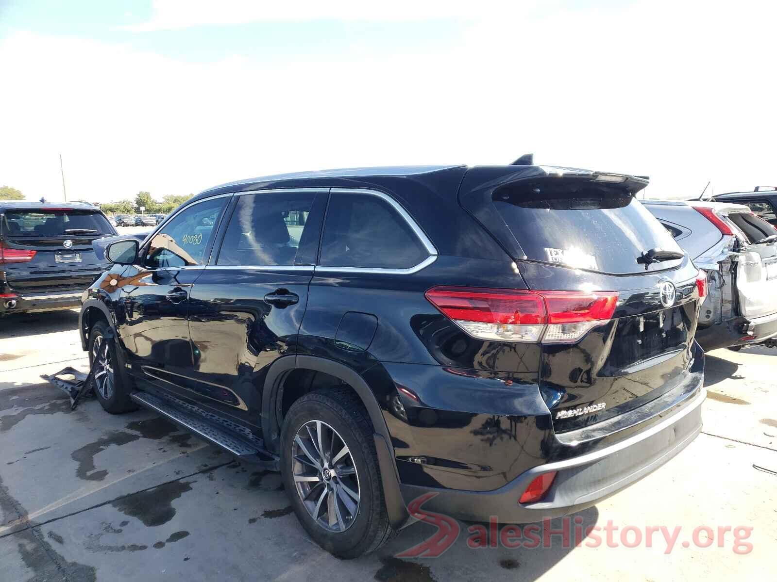 5TDKZRFH2JS261810 2018 TOYOTA HIGHLANDER