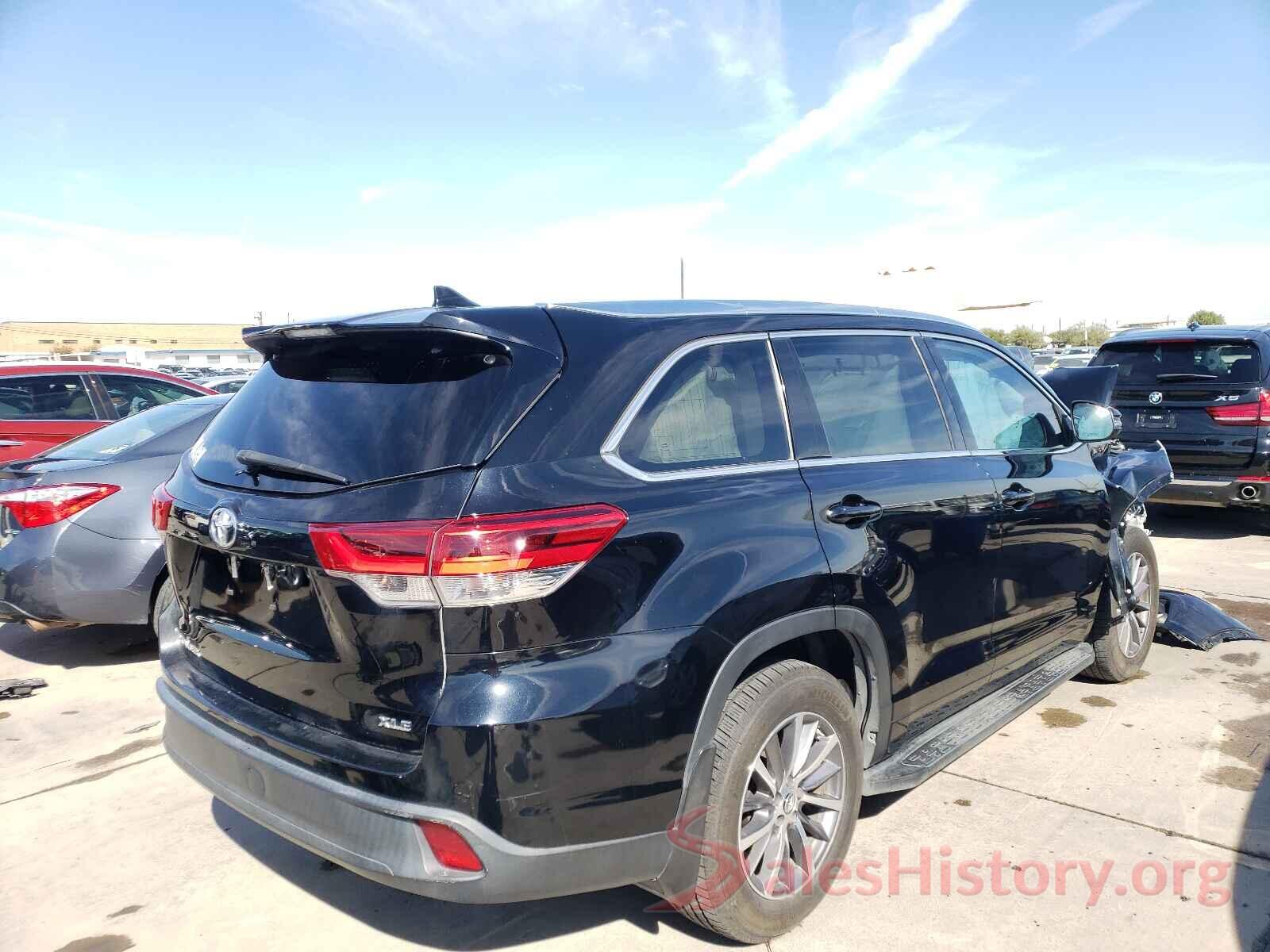 5TDKZRFH2JS261810 2018 TOYOTA HIGHLANDER