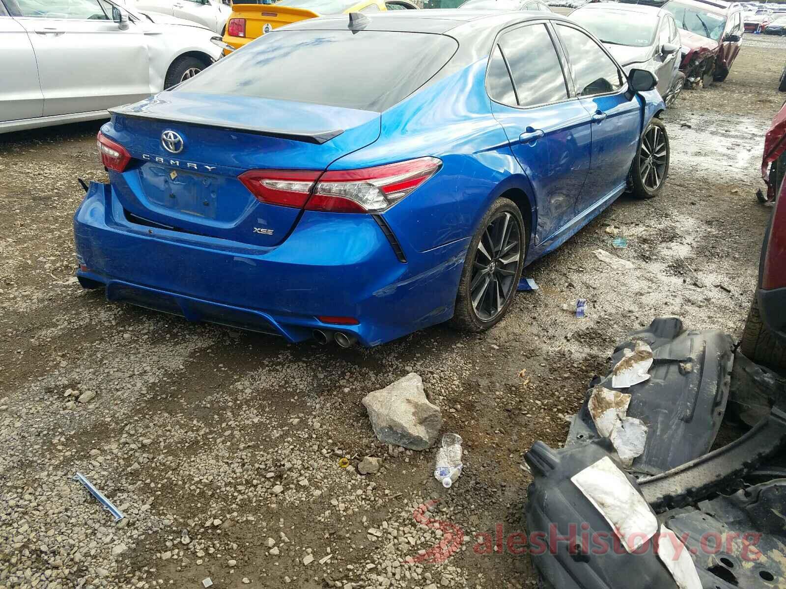 4T1B61HK9JU151332 2018 TOYOTA CAMRY