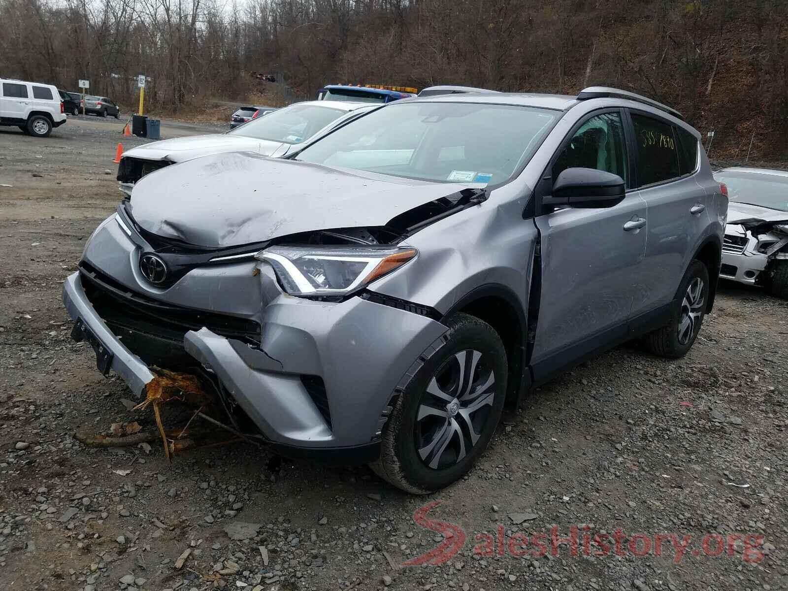 2T3BFREV2JW713804 2018 TOYOTA RAV4