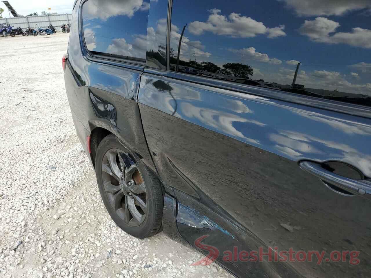 2C4RC1EGXJR356635 2018 CHRYSLER PACIFICA