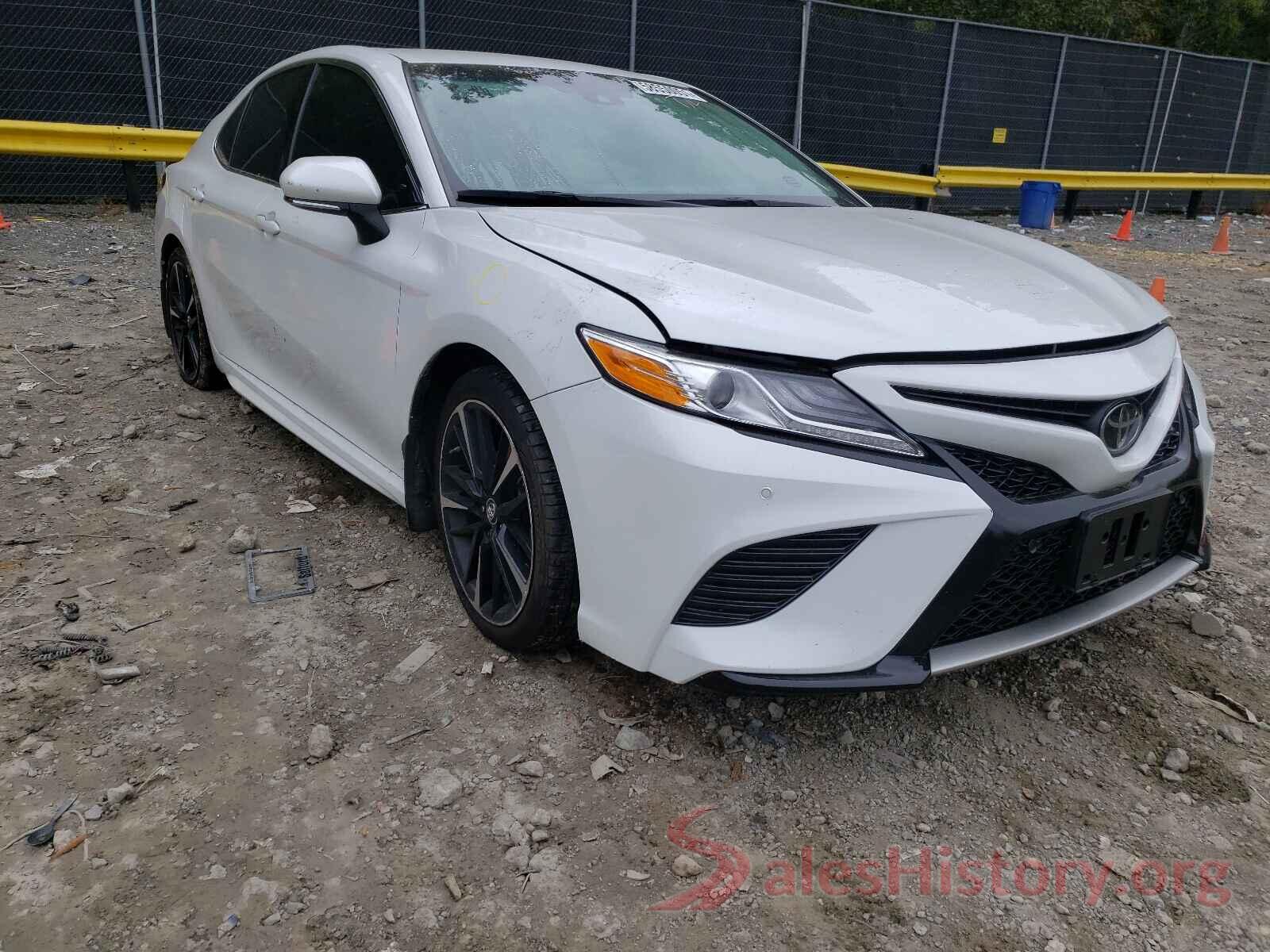 4T1B61HK2JU116115 2018 TOYOTA CAMRY