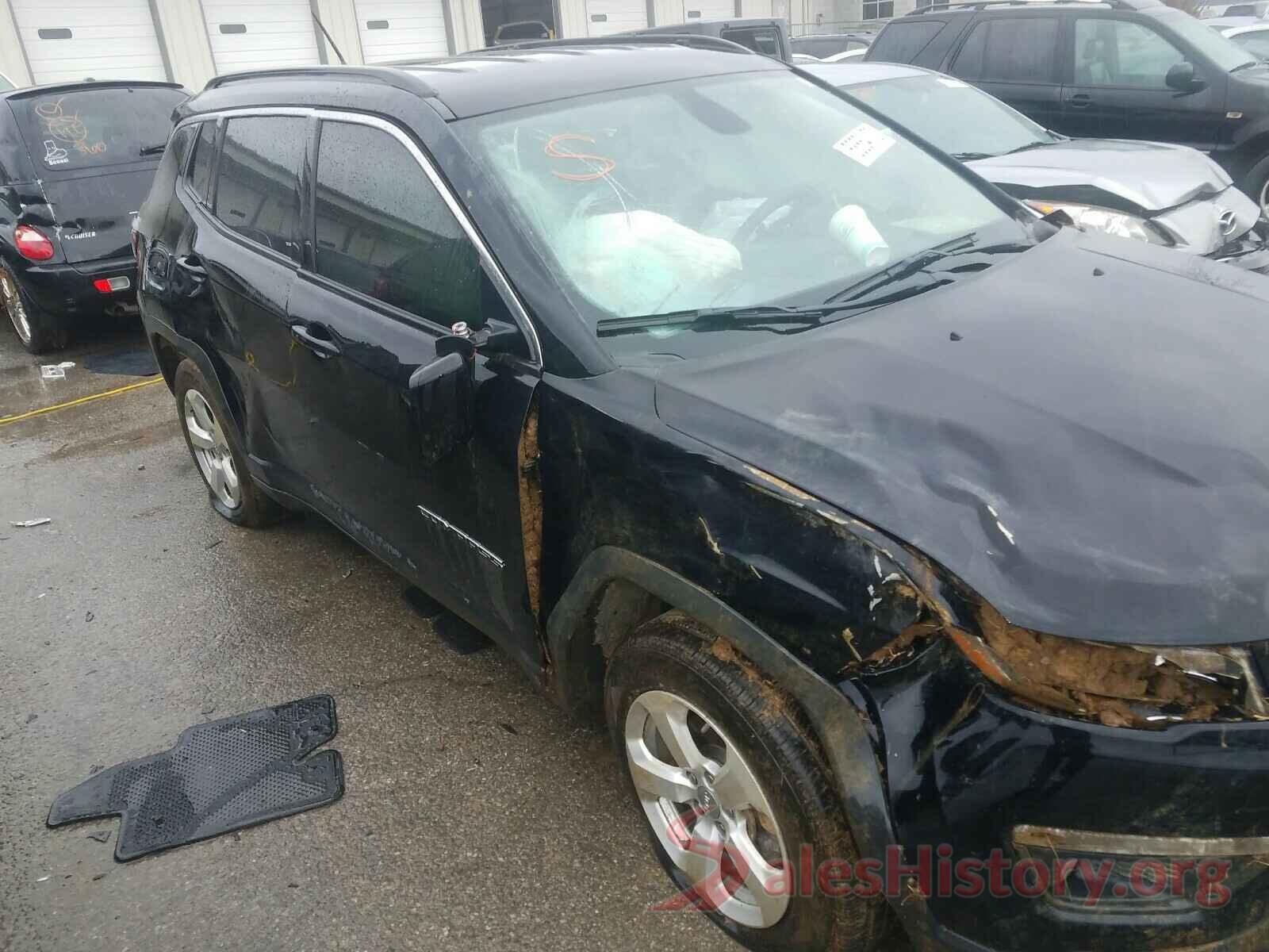 3C4NJCBB7JT466323 2018 JEEP COMPASS