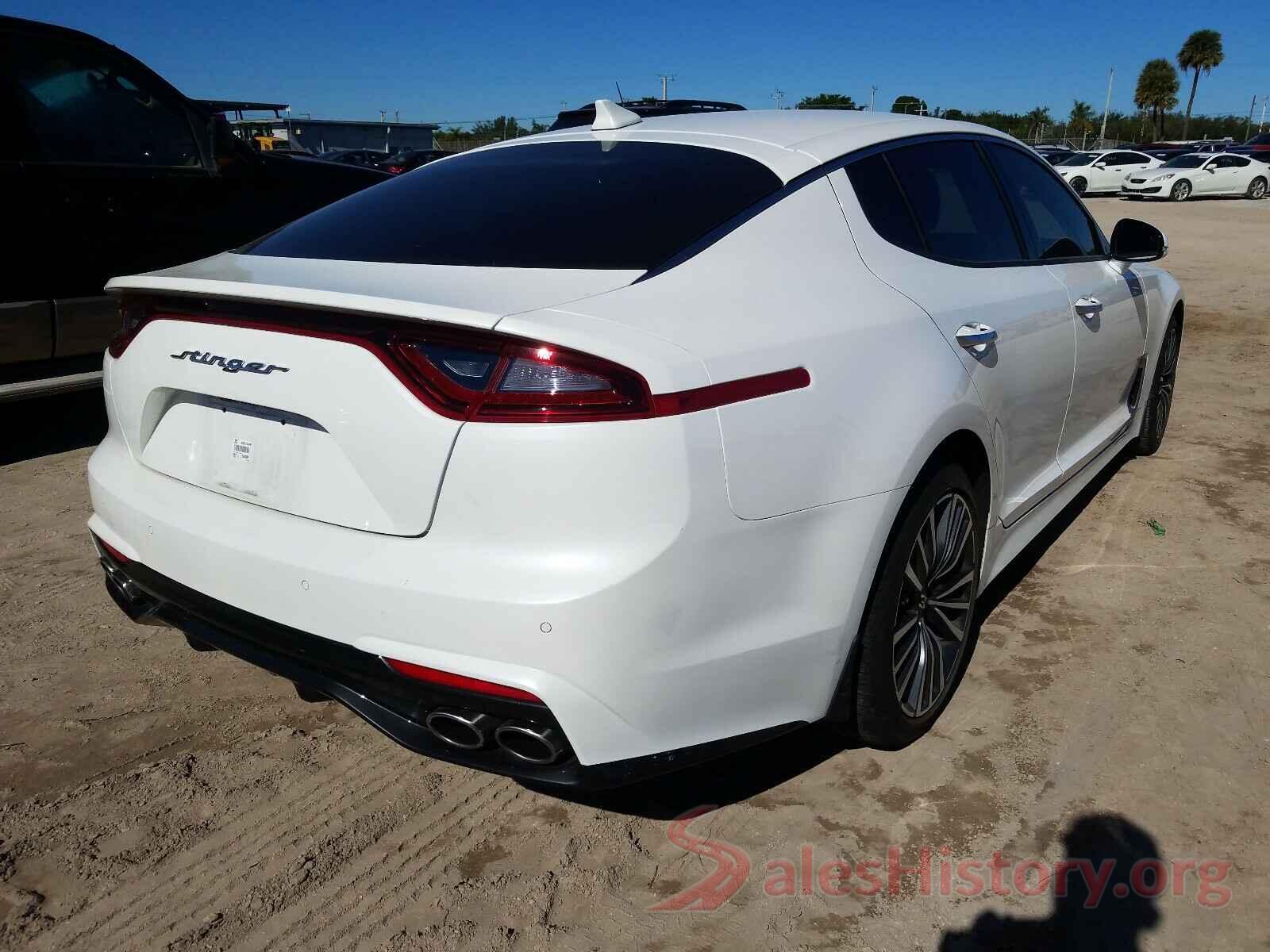 KNAE15LAXK6041592 2019 KIA STINGER