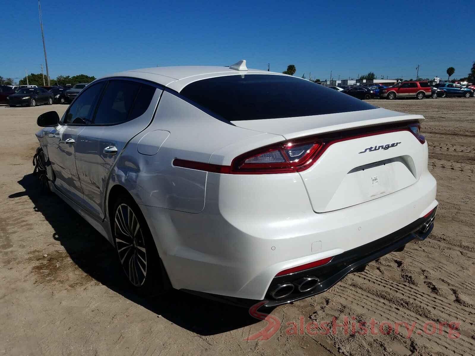 KNAE15LAXK6041592 2019 KIA STINGER