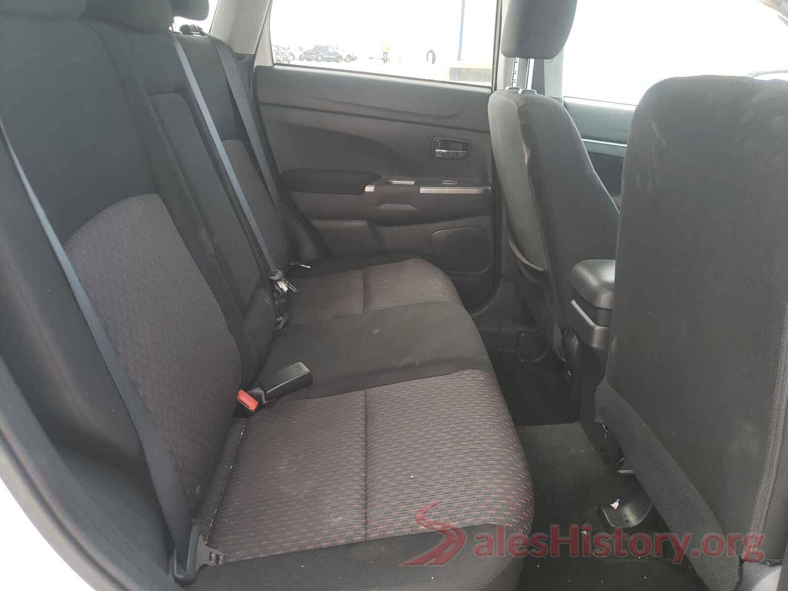 JA4AP3AU4KU020518 2019 MITSUBISHI OUTLANDER