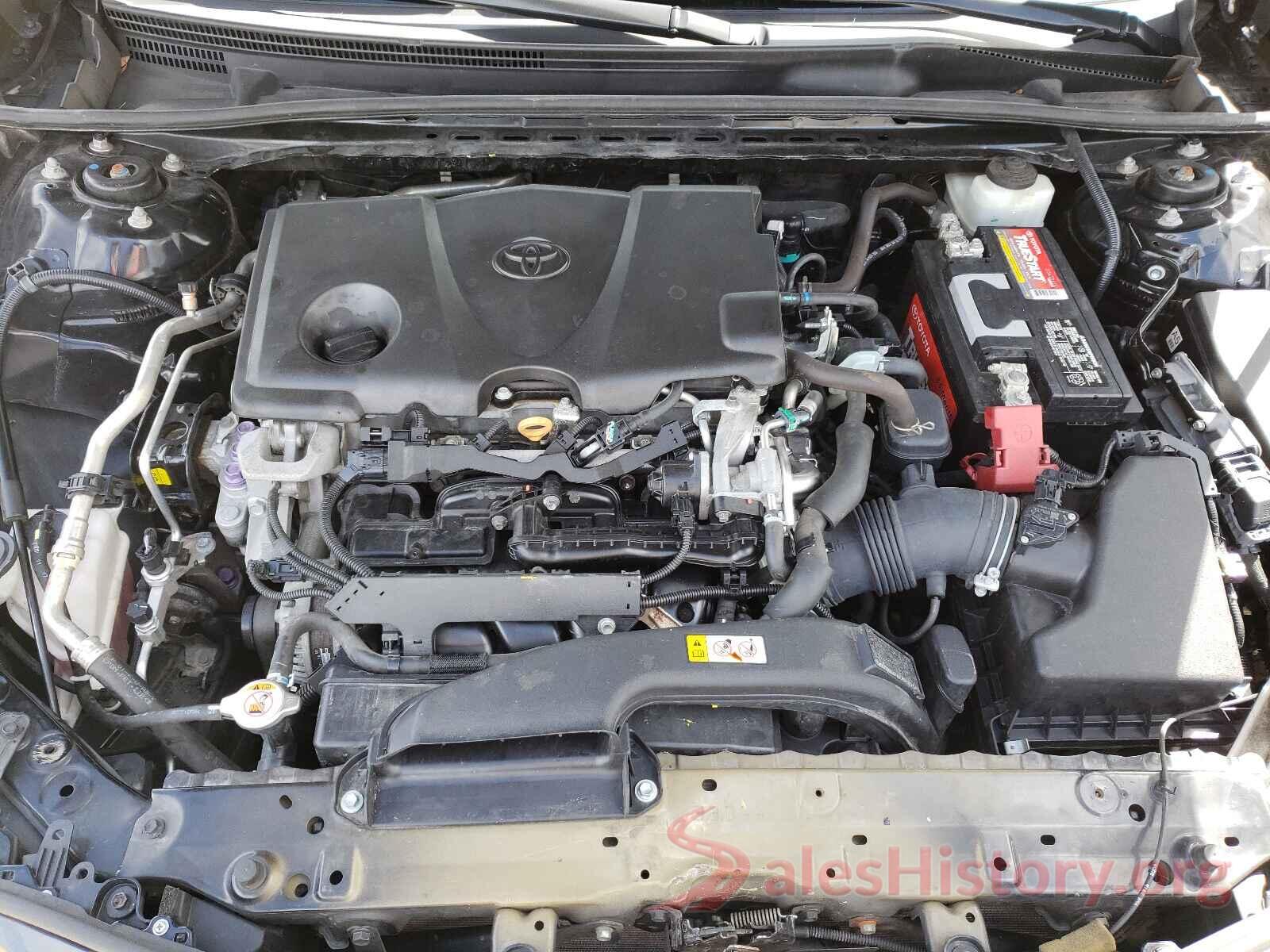 4T1B61HK1JU099825 2018 TOYOTA CAMRY