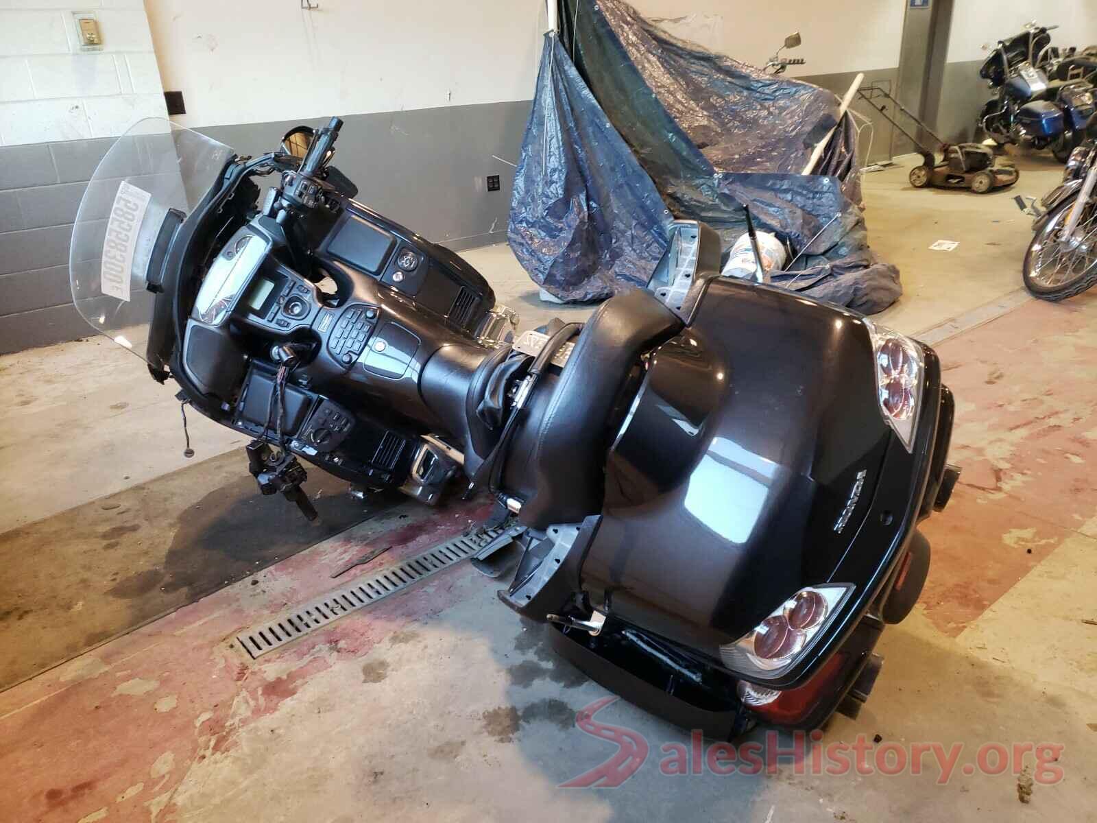 1HFSC47GXAA902425 2010 HONDA GL CYCLE