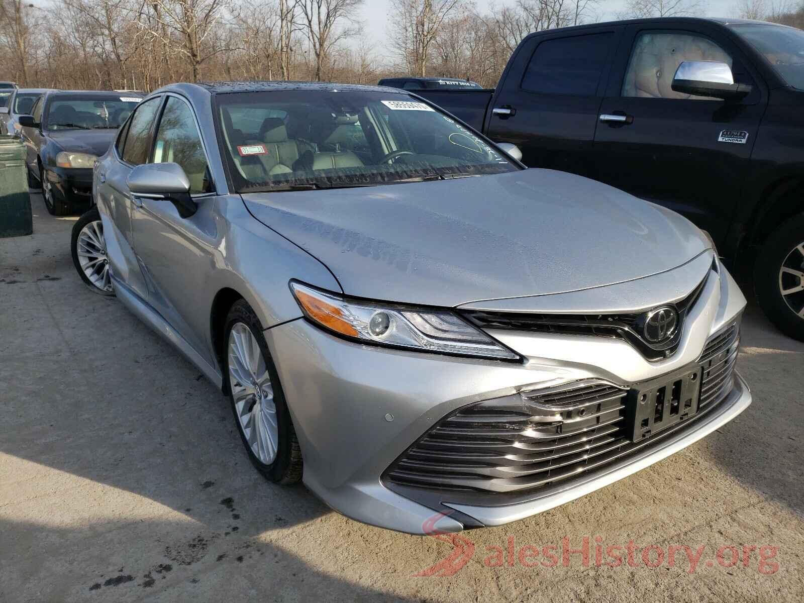 4T1B11HK2JU055296 2018 TOYOTA CAMRY