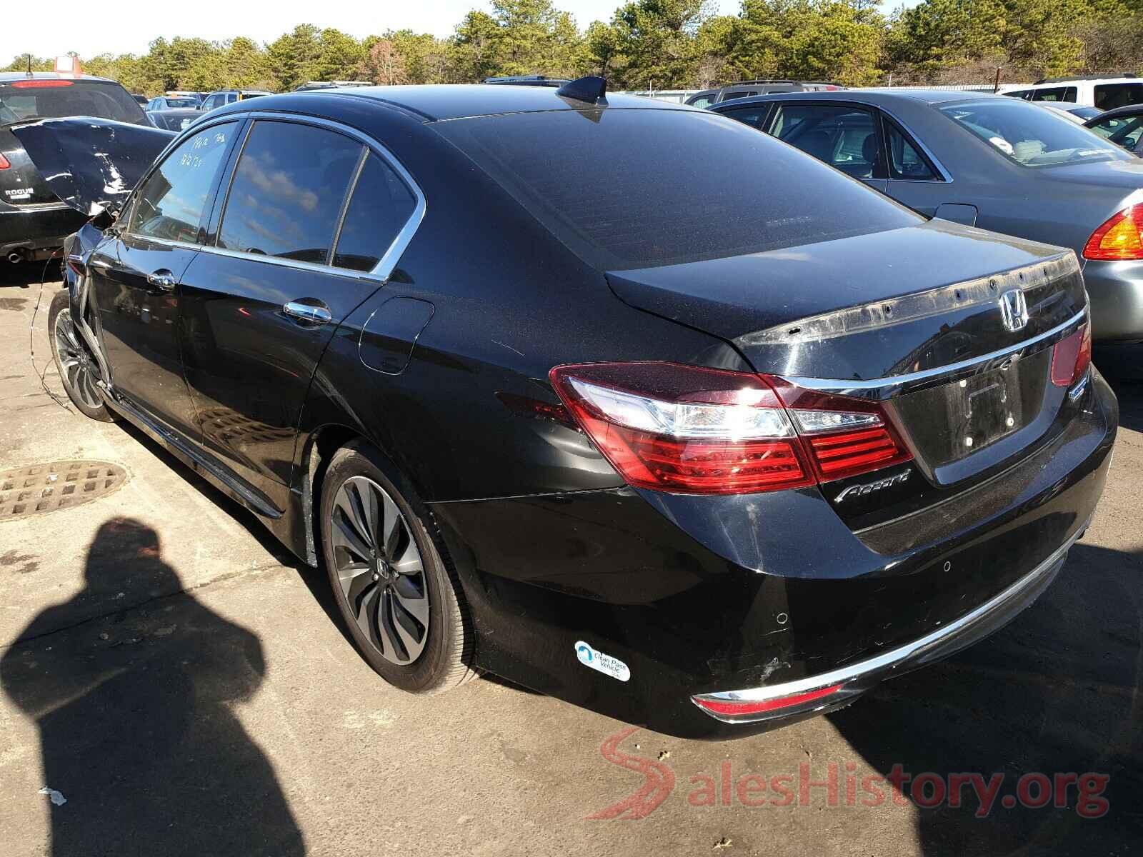 JHMCR6F79HC003028 2017 HONDA ACCORD