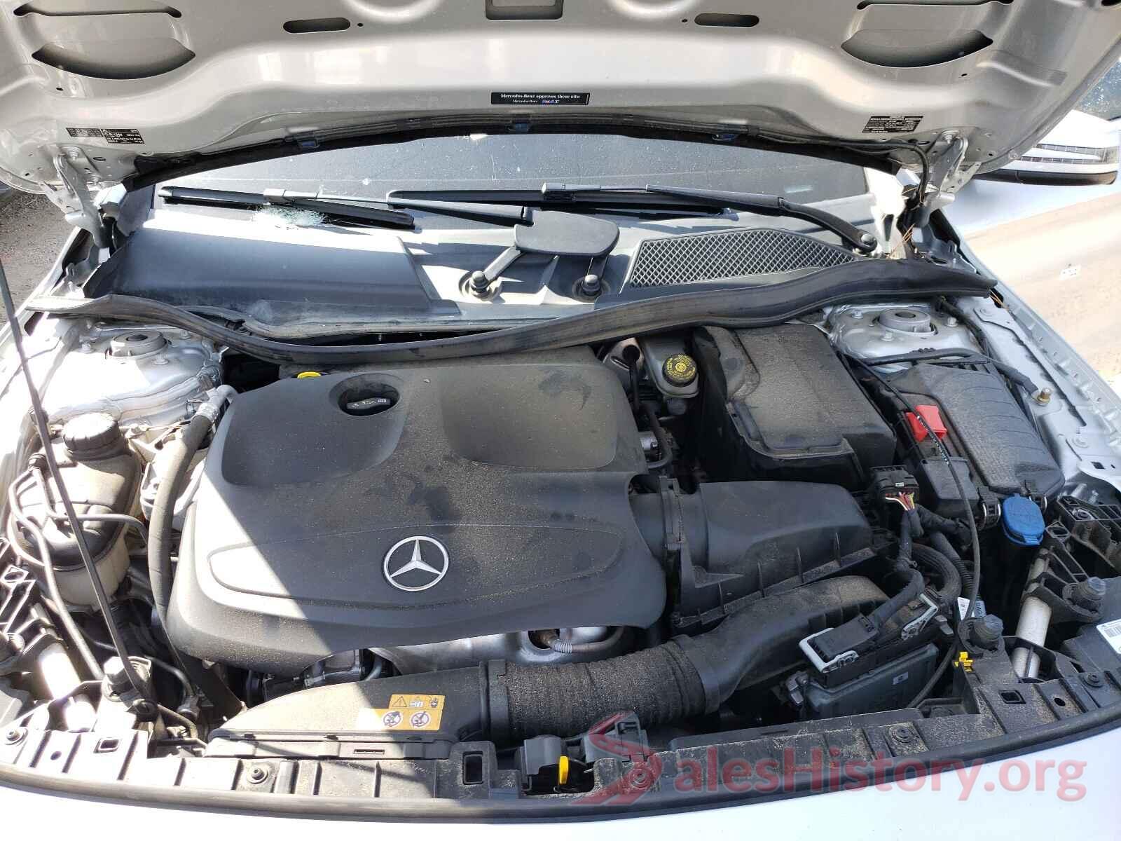 WDCTG4GB5JJ400469 2018 MERCEDES-BENZ GLA-CLASS