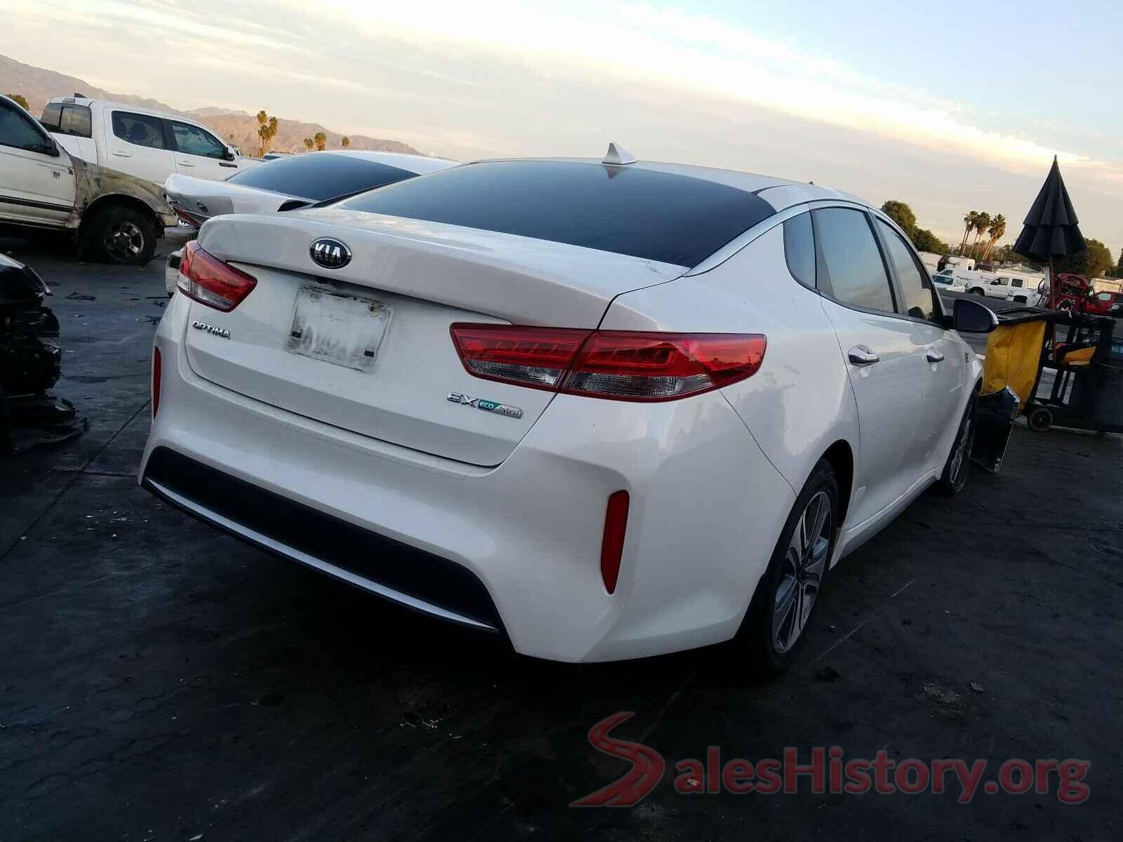 KNAGU4LC0H5007591 2017 KIA OPTIMA