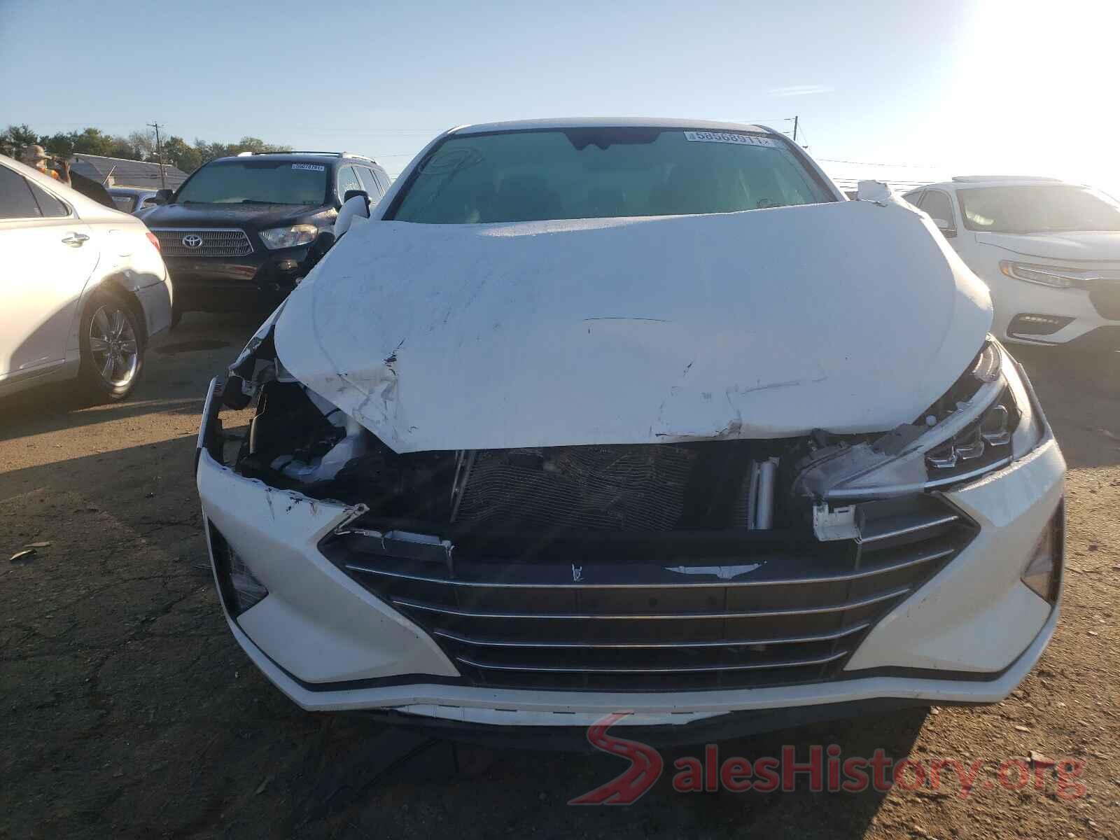 5NPD84LF0KH420591 2019 HYUNDAI ELANTRA