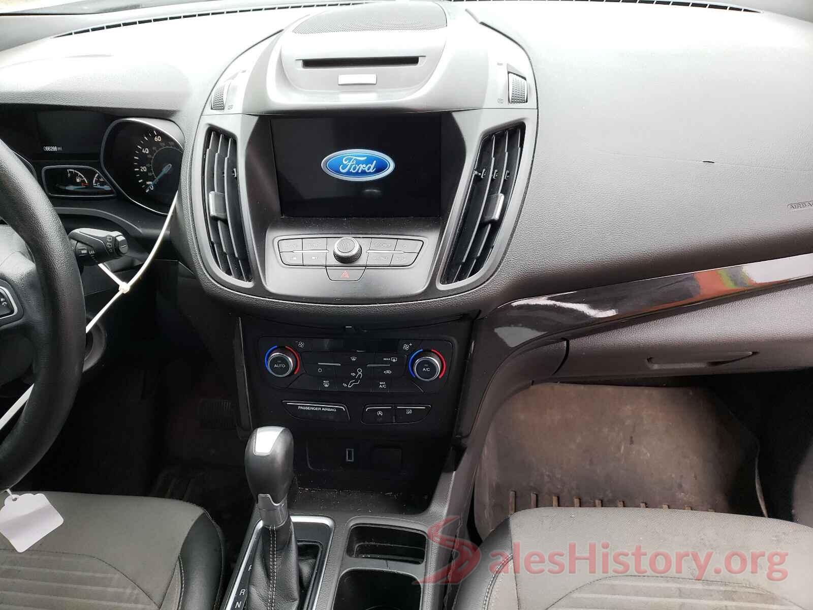 1FMCU9G90HUA68664 2017 FORD ESCAPE