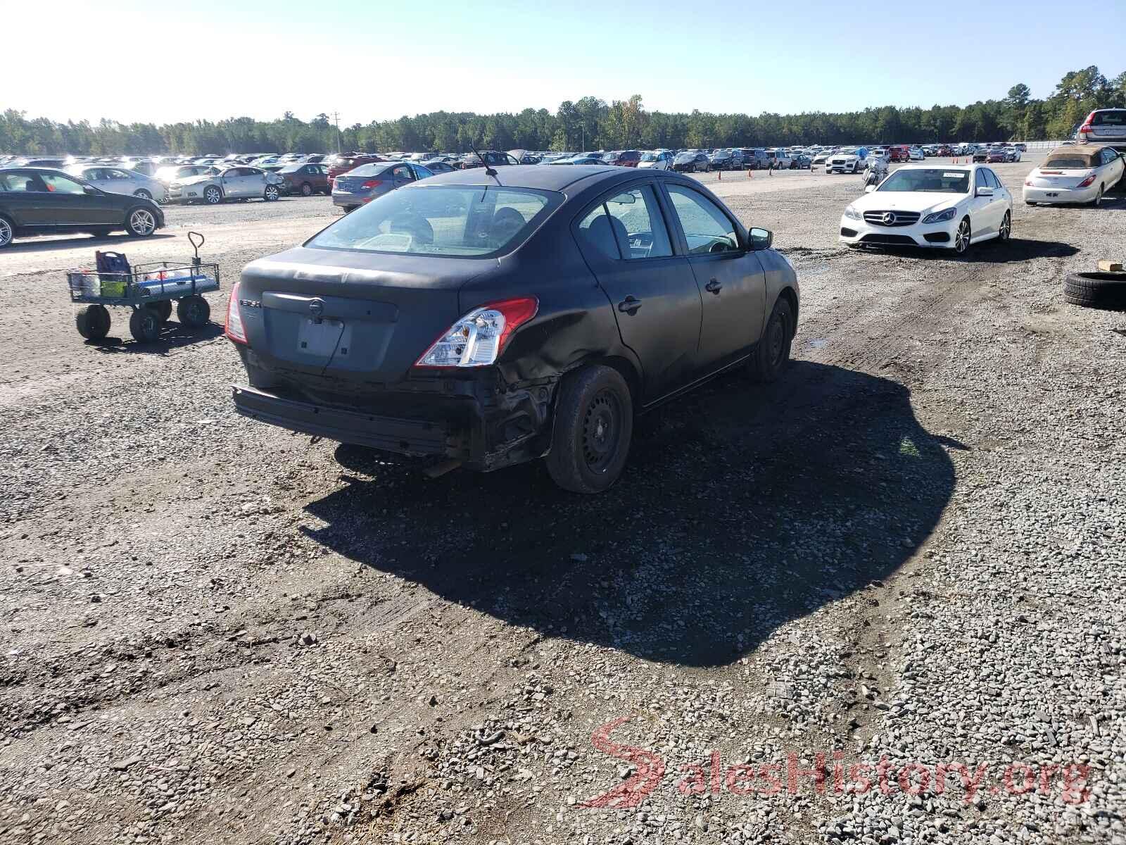 3N1CN7AP7HL881218 2017 NISSAN VERSA