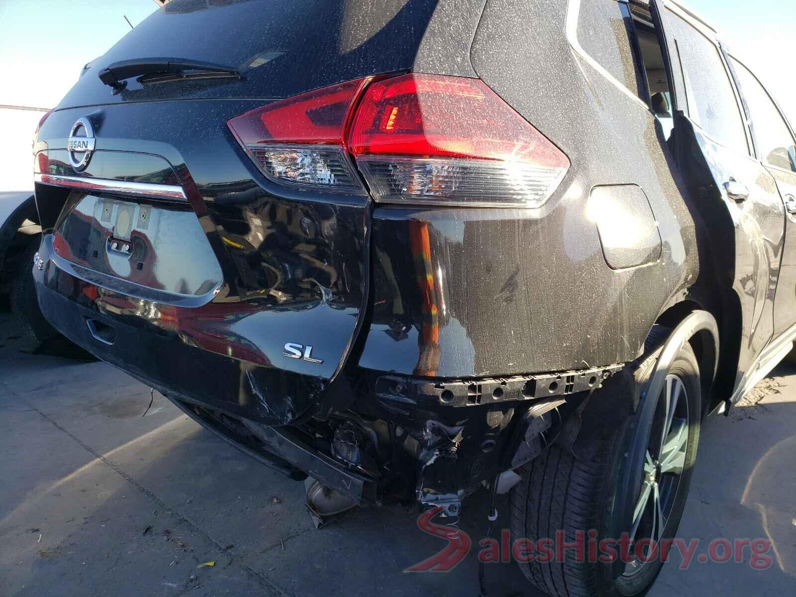 JN8AT2MT3JW453270 2018 NISSAN ROGUE