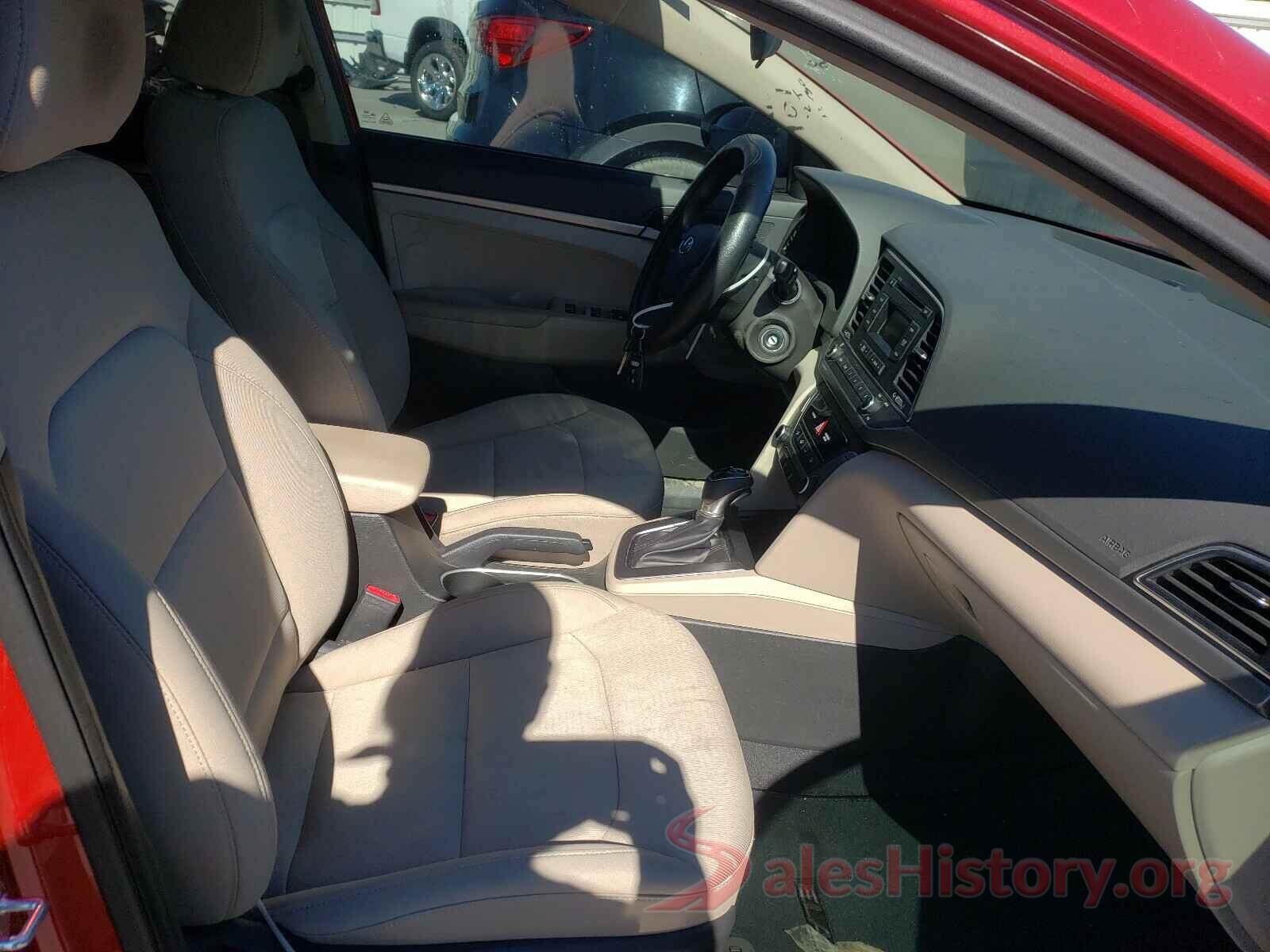 5NPD74LF4JH327901 2018 HYUNDAI ELANTRA