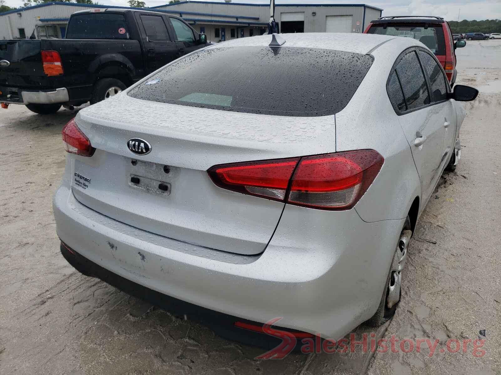 3KPFK4A78HE120199 2017 KIA FORTE