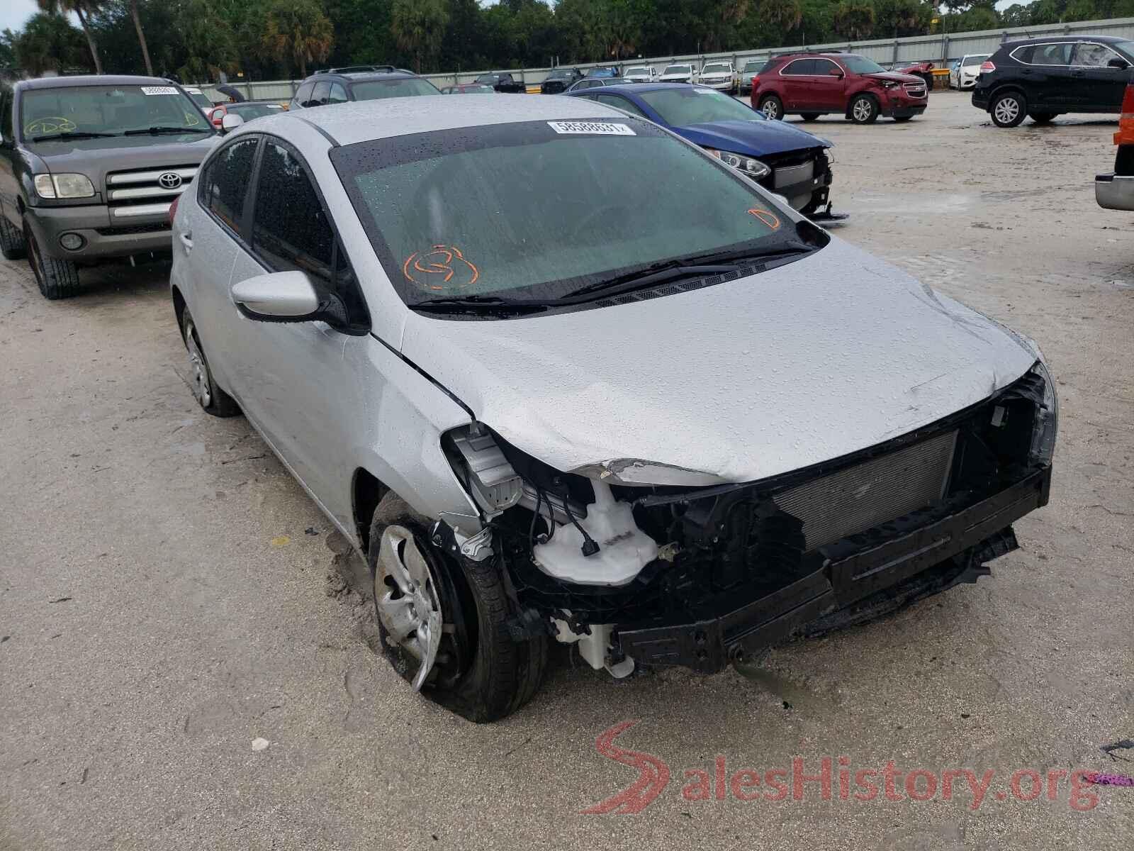 3KPFK4A78HE120199 2017 KIA FORTE