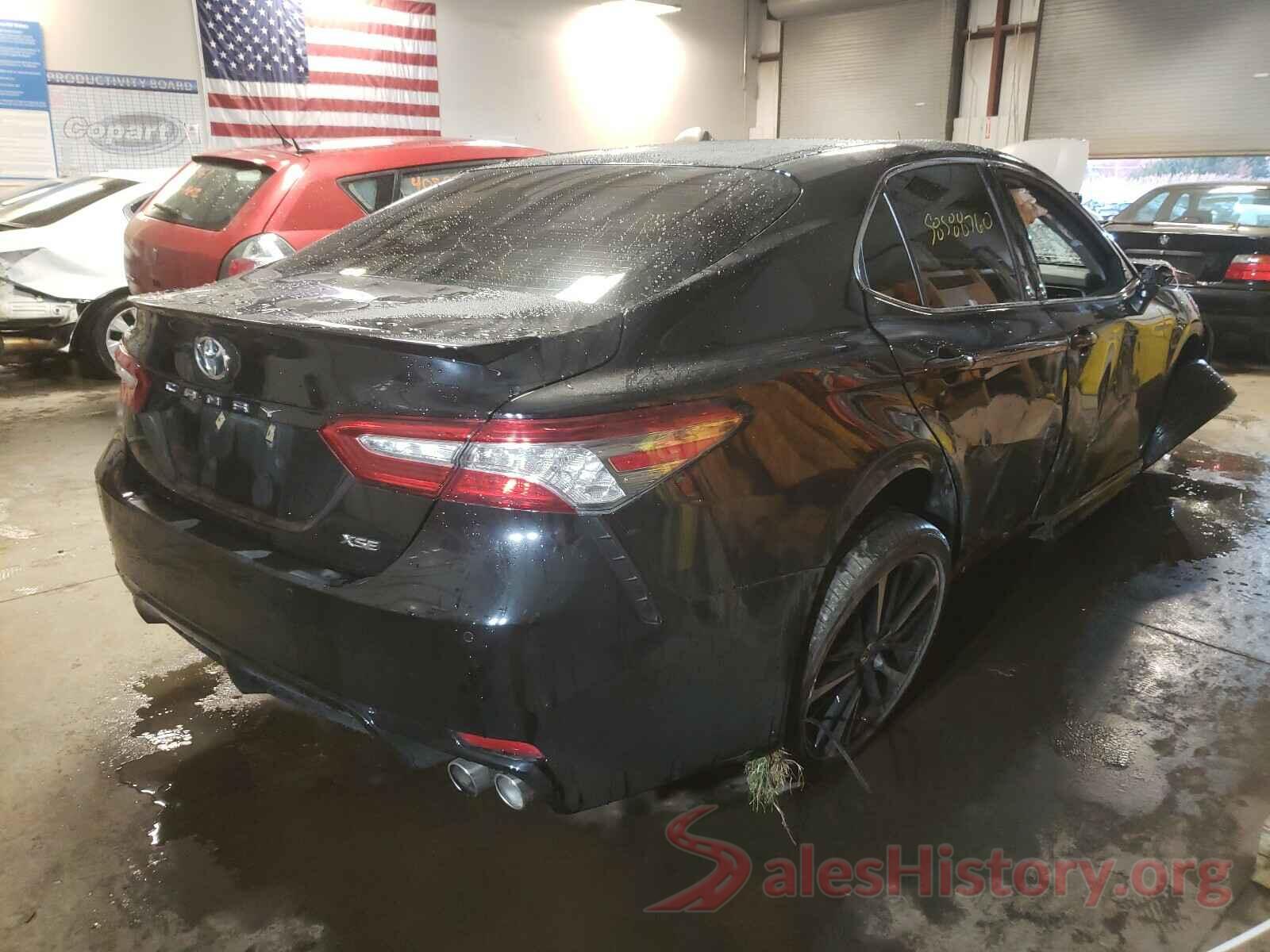 4T1B61HK8JU134800 2018 TOYOTA CAMRY